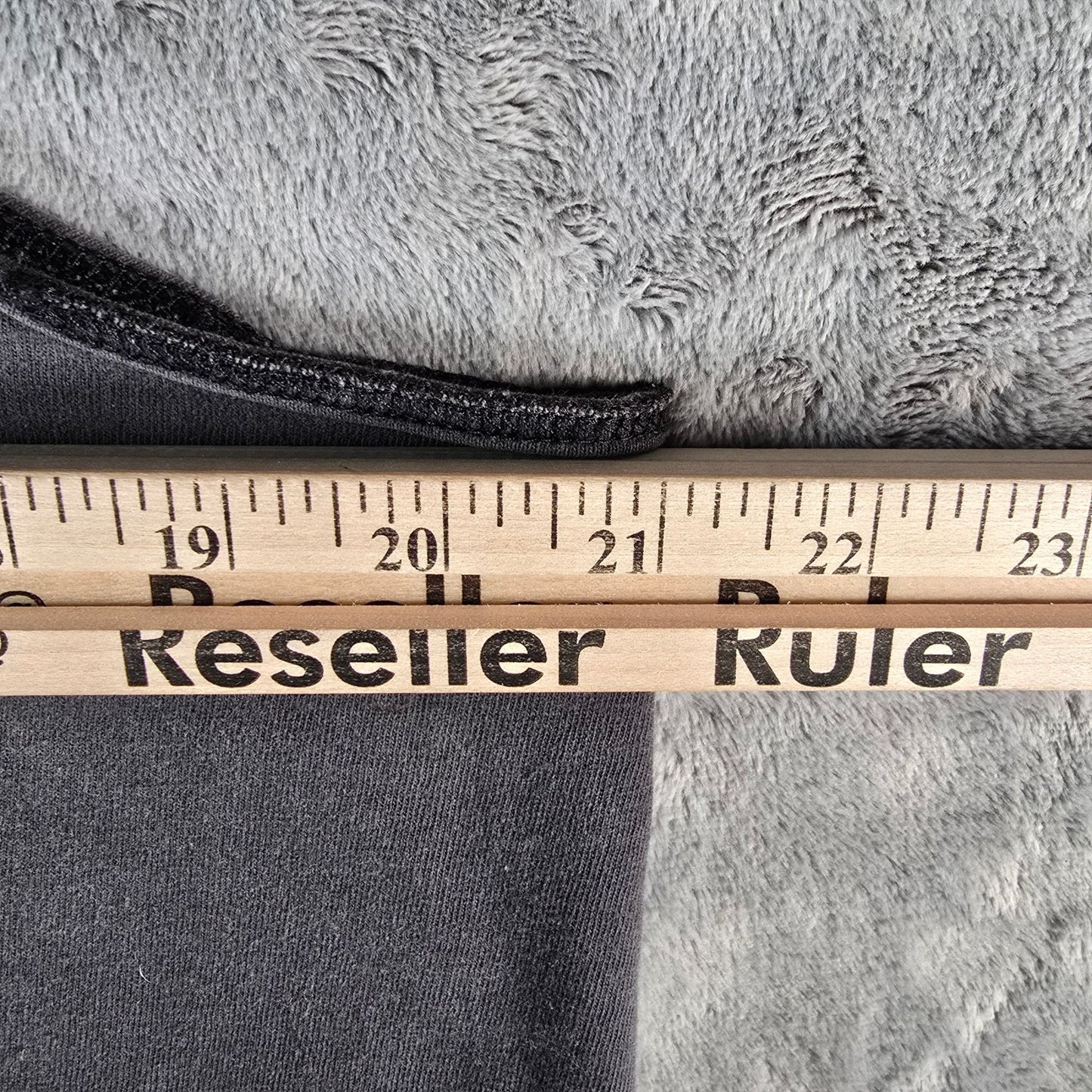 Vintage Early 1990s Nike Air Jordan Distressed Men's Jumpman Logo Tank Top (L)