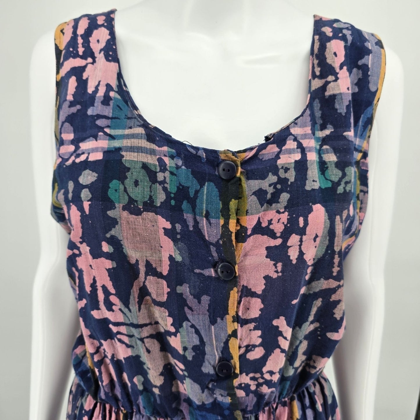 Vintage 1990s Blue/Pink Batik Elastic Waist Sleeveless Midi Sundress (L)