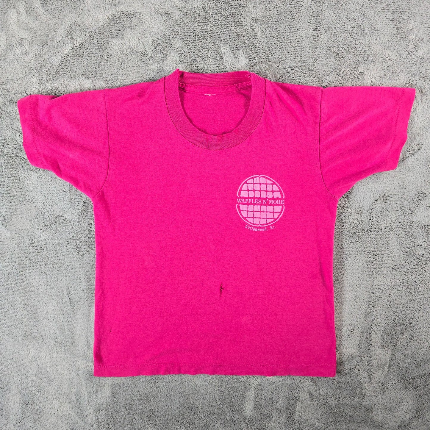 Vintage 1980s Kids Waffles N' More Cottonwood Arizona T-Shirt (Youth Medium)