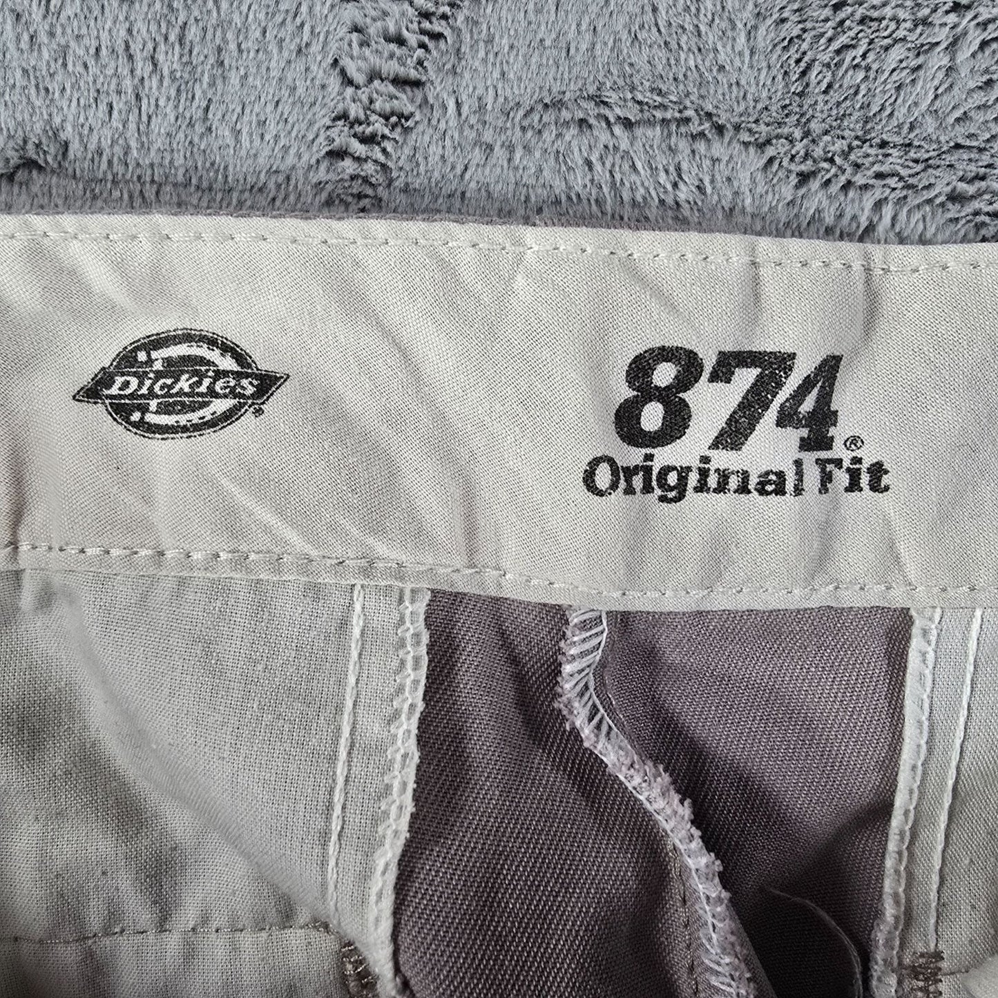 RARE 2020 Basketcase Gallery x Dickies Ram Print 874 Work Pants (31x29)
