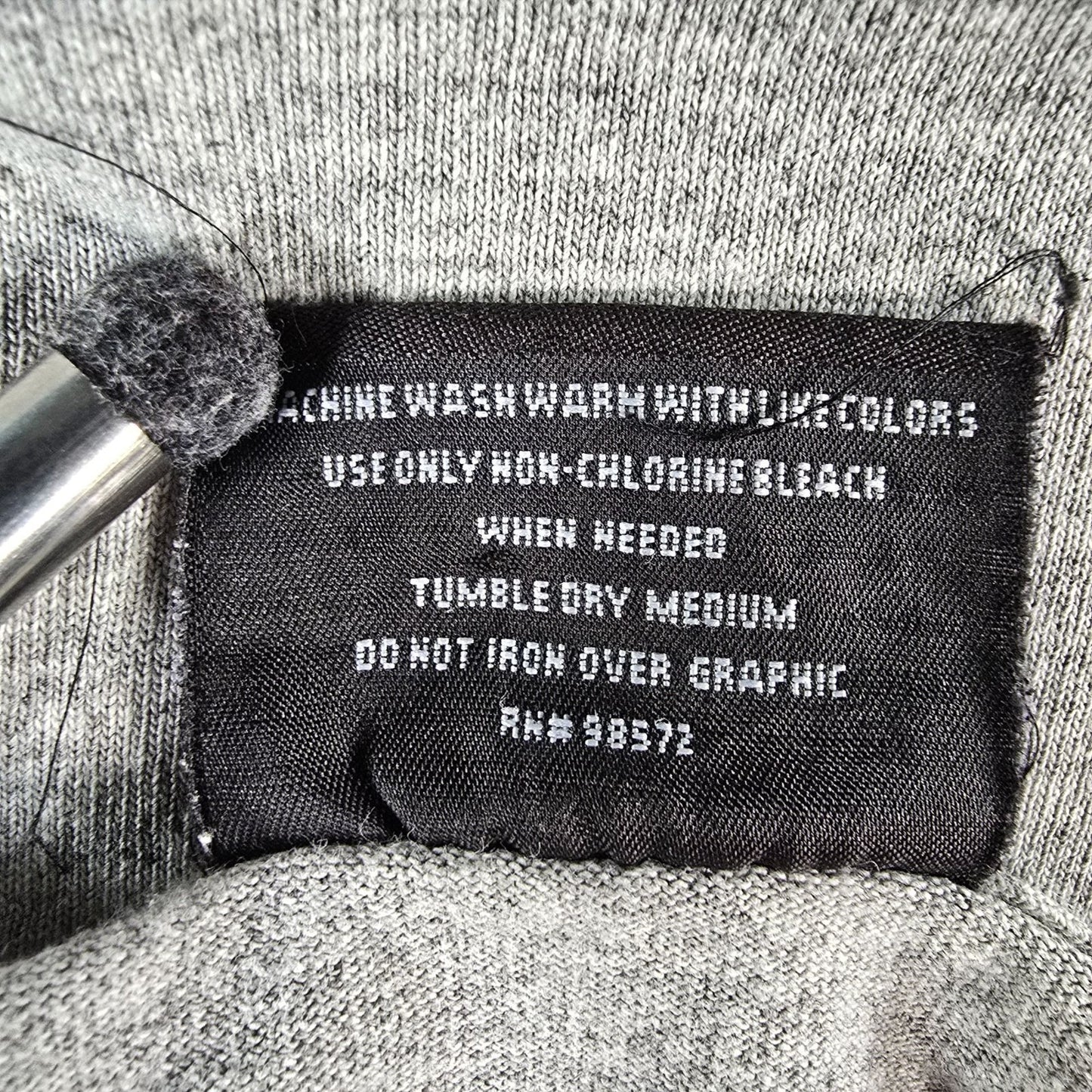 Distressed 2000s Steve & Barry's Bazooka Bubble Gum Logo Gray T-Shirt (S)