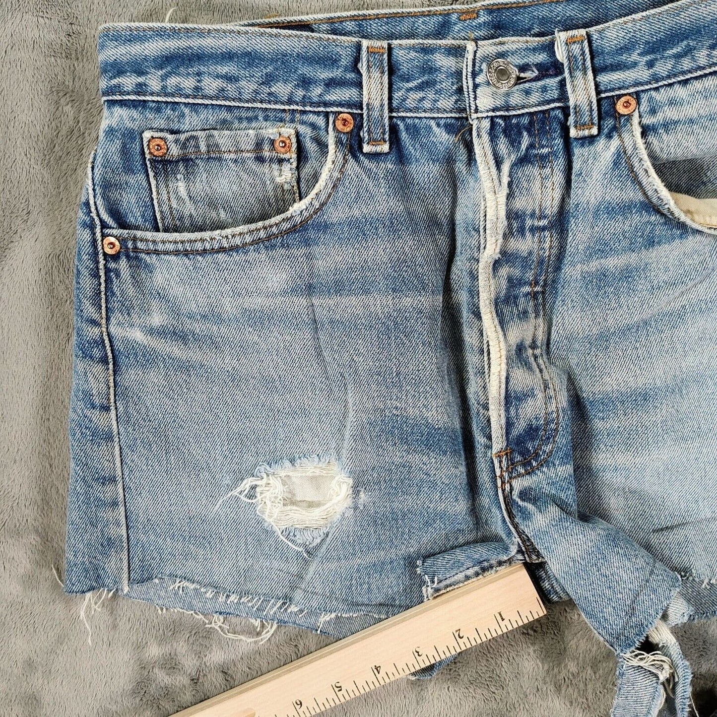 Vintage 1991 Levi's 501XX DIY Blue Denim Cutoff Jean Shorts (W33)