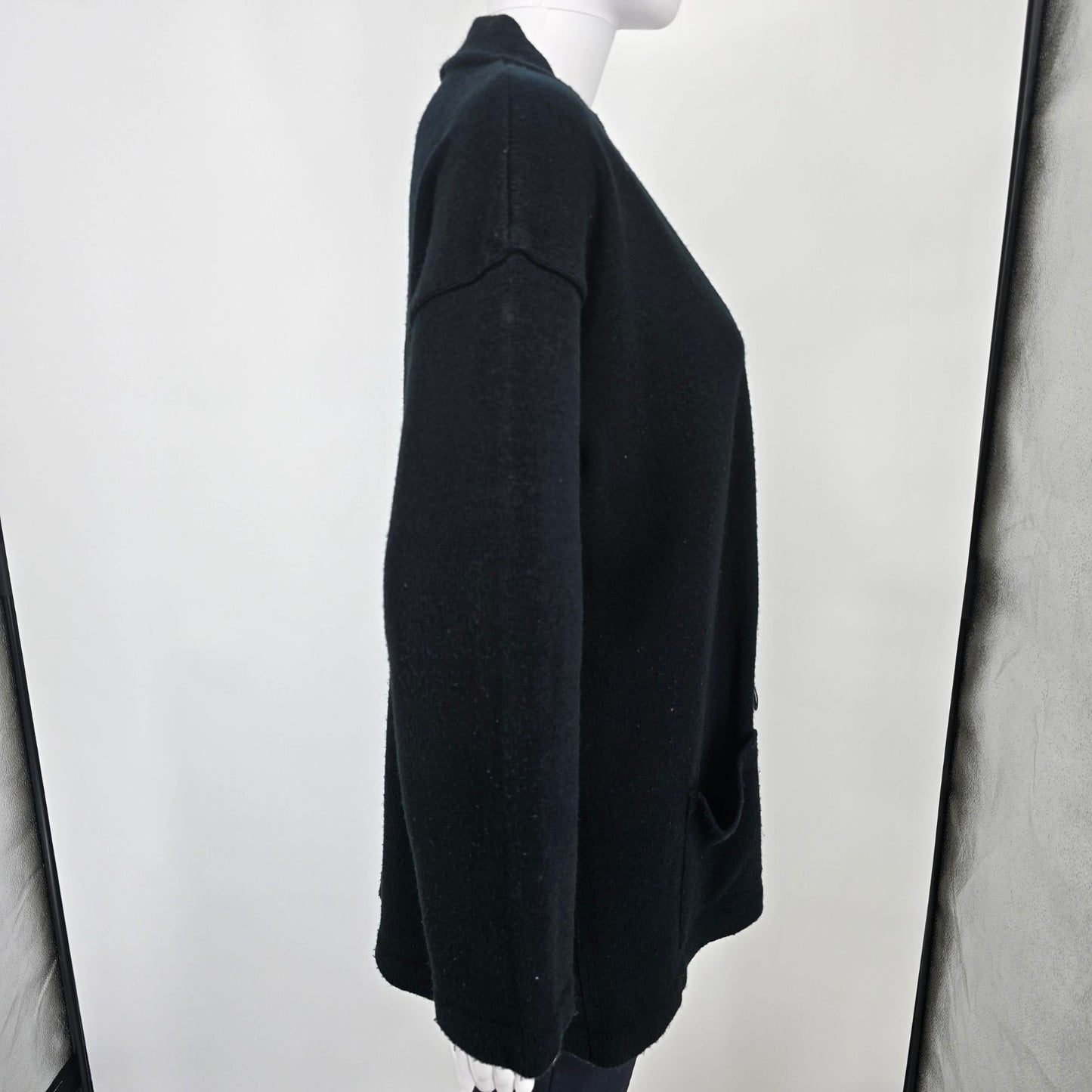 Vintage 1980s Knitivo II Women's Black Acrylic Open Front Cardigan Sweater (L)