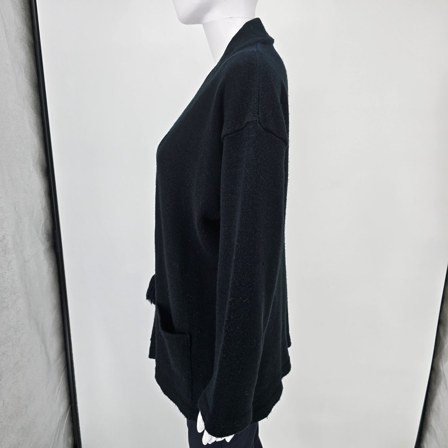 Vintage 1980s Knitivo II Women's Black Acrylic Open Front Cardigan Sweater (L)