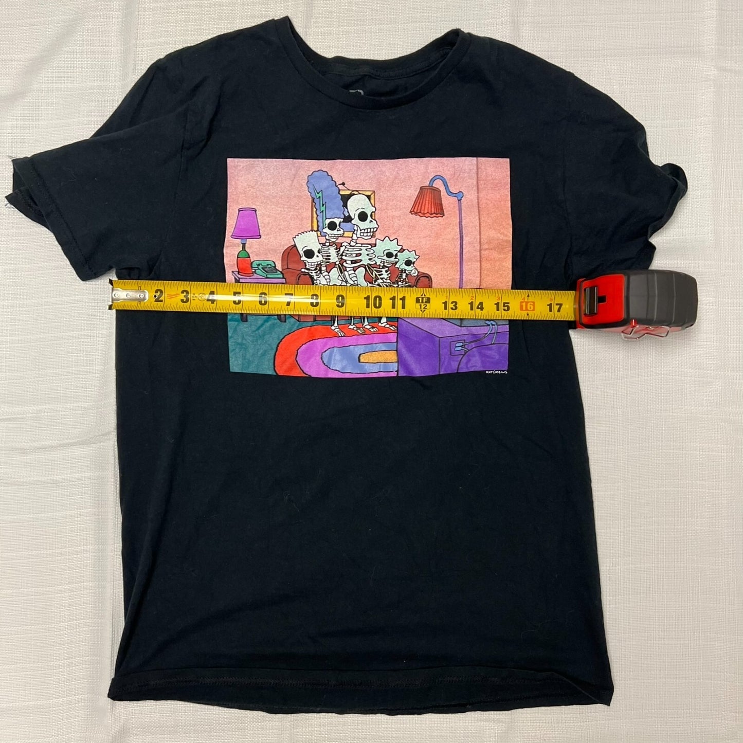 The Simpsons Treehouse of Horror Skeleton Family Couch Scene T-Shirt (Youth M)