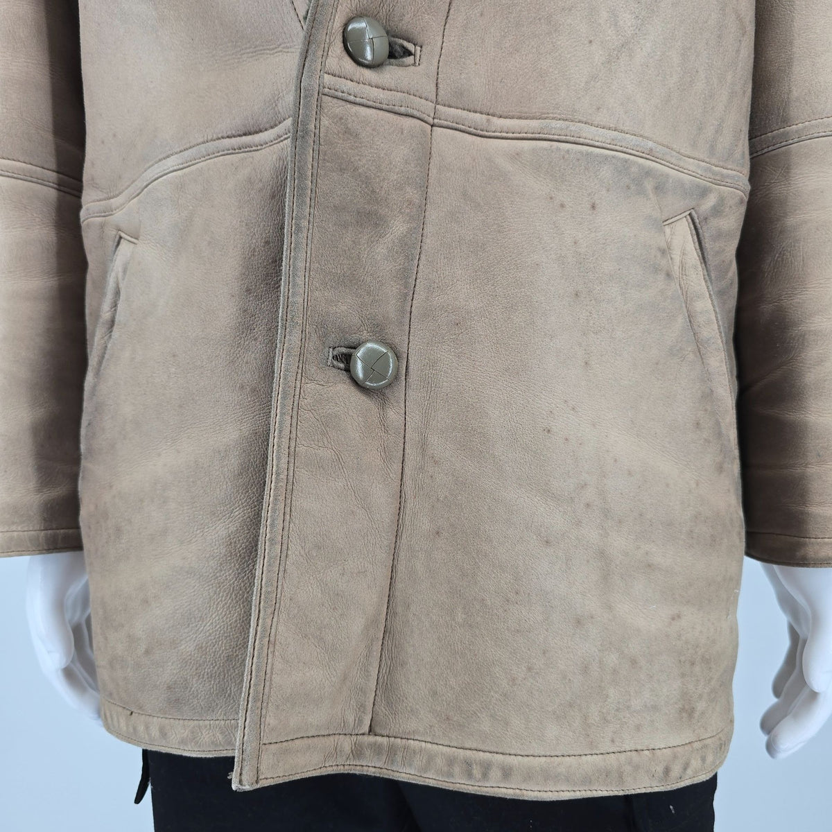 Distressed Vintage 1980s Scout Leather Italian Sheepskin Shearling Car Coat (M)