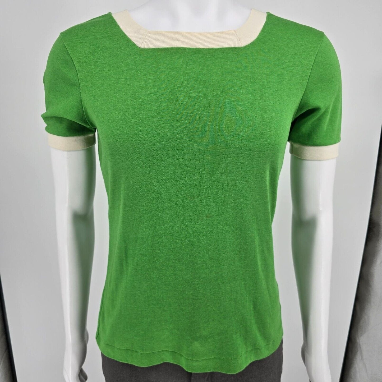 Vintage 1970s Sears Kelly Green Contrast Trim Square Neck Ringer T-Shirt (S)