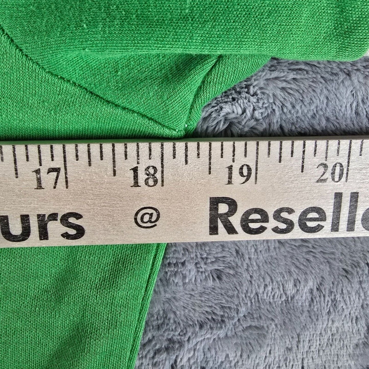 Vintage 1970s Sears Kelly Green Contrast Trim Square Neck Ringer T-Shirt (S)