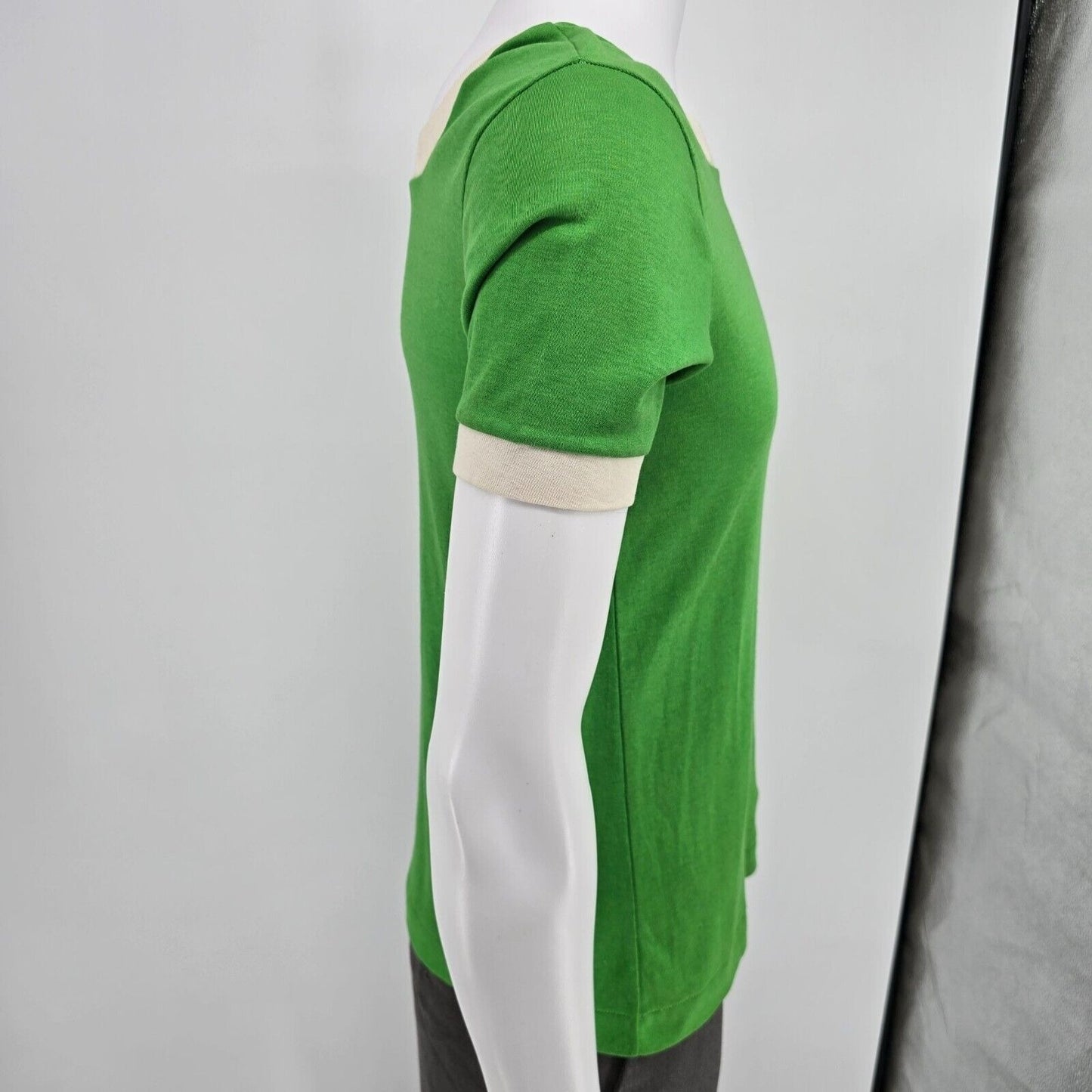 Vintage 1970s Sears Kelly Green Contrast Trim Square Neck Ringer T-Shirt (S)