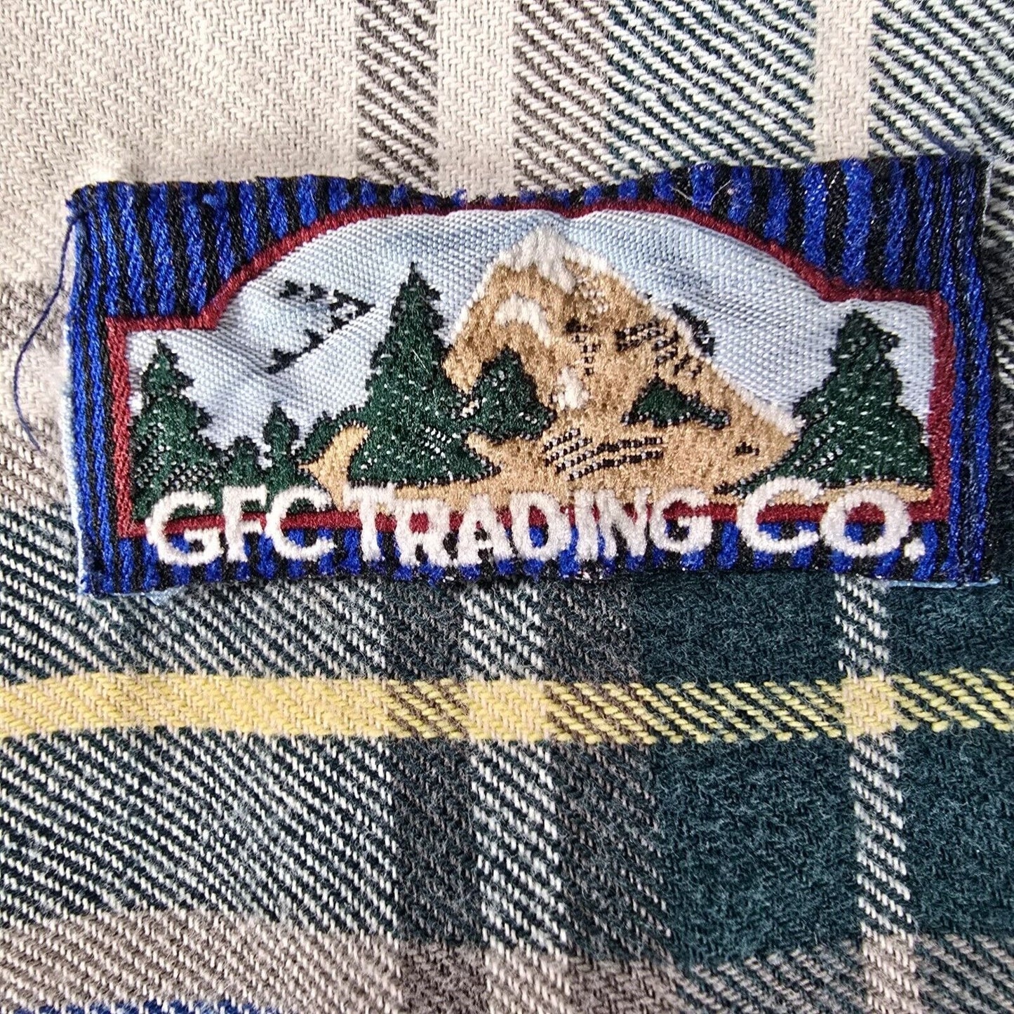Vintage Distressed 1990s Goody's GFC Trading Co. Blue Plaid Flannel Shirt (L)