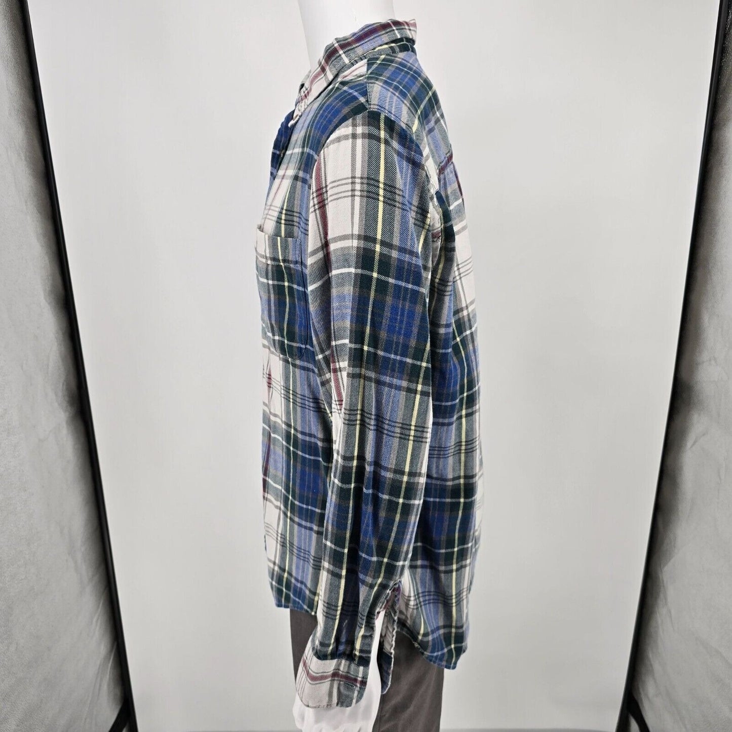 Vintage Distressed 1990s Goody's GFC Trading Co. Blue Plaid Flannel Shirt (L)