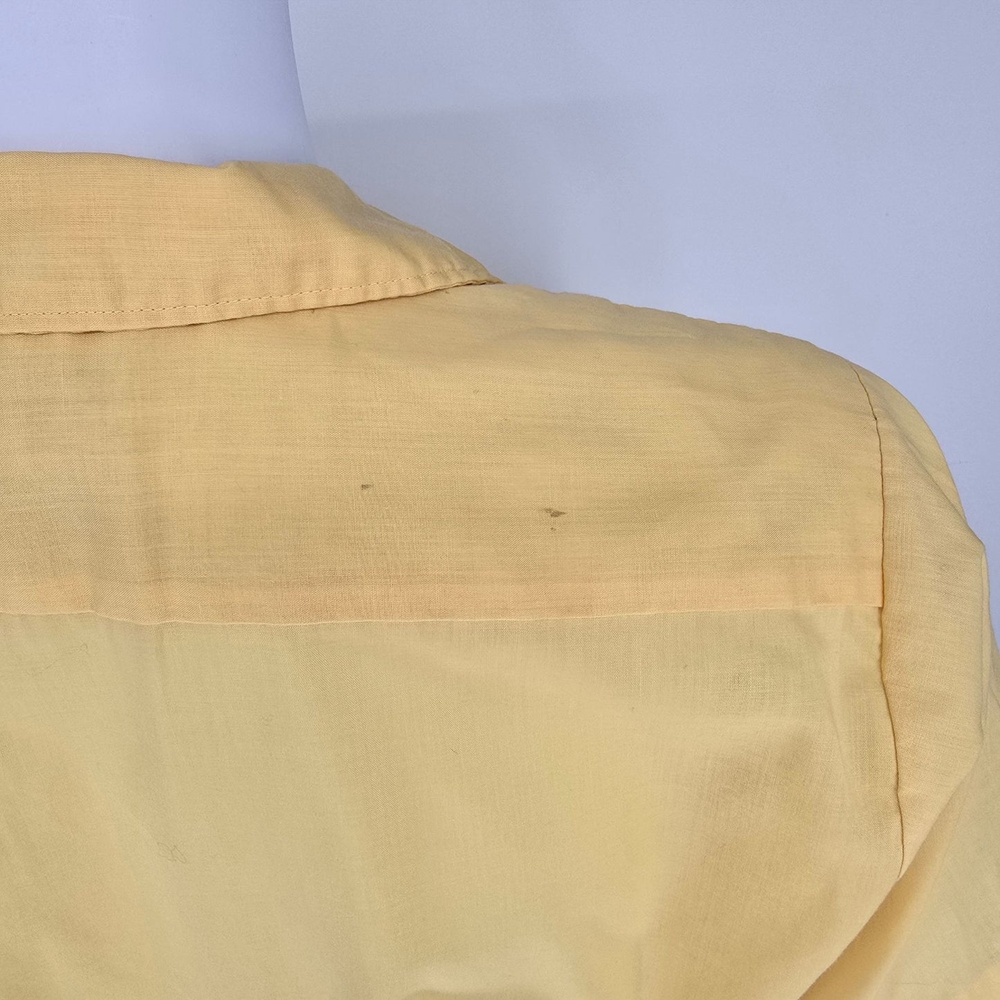 Vintage 1960s Super Spire California Yellow Camp Collar Bowling Shirt (M)