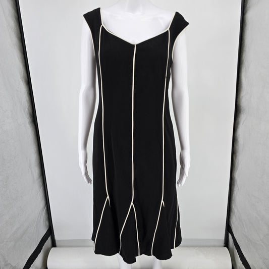2010s David Warren New York Black/White Piped Sleeveless Cocktail Dress (6/S)