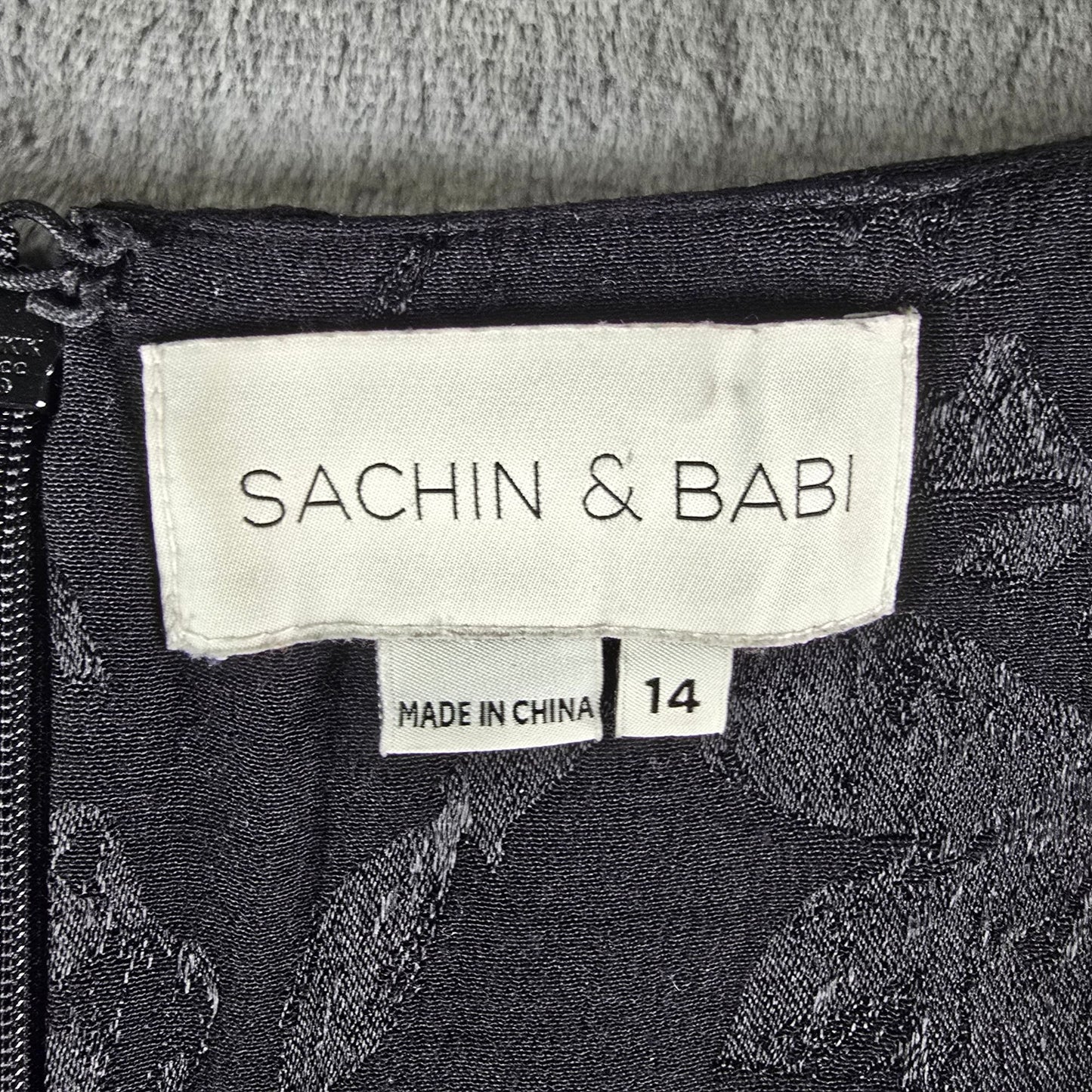 2010s Sachin & Babi Black Floral Jacquard Sleeveless Cocktail Dress (14/L)