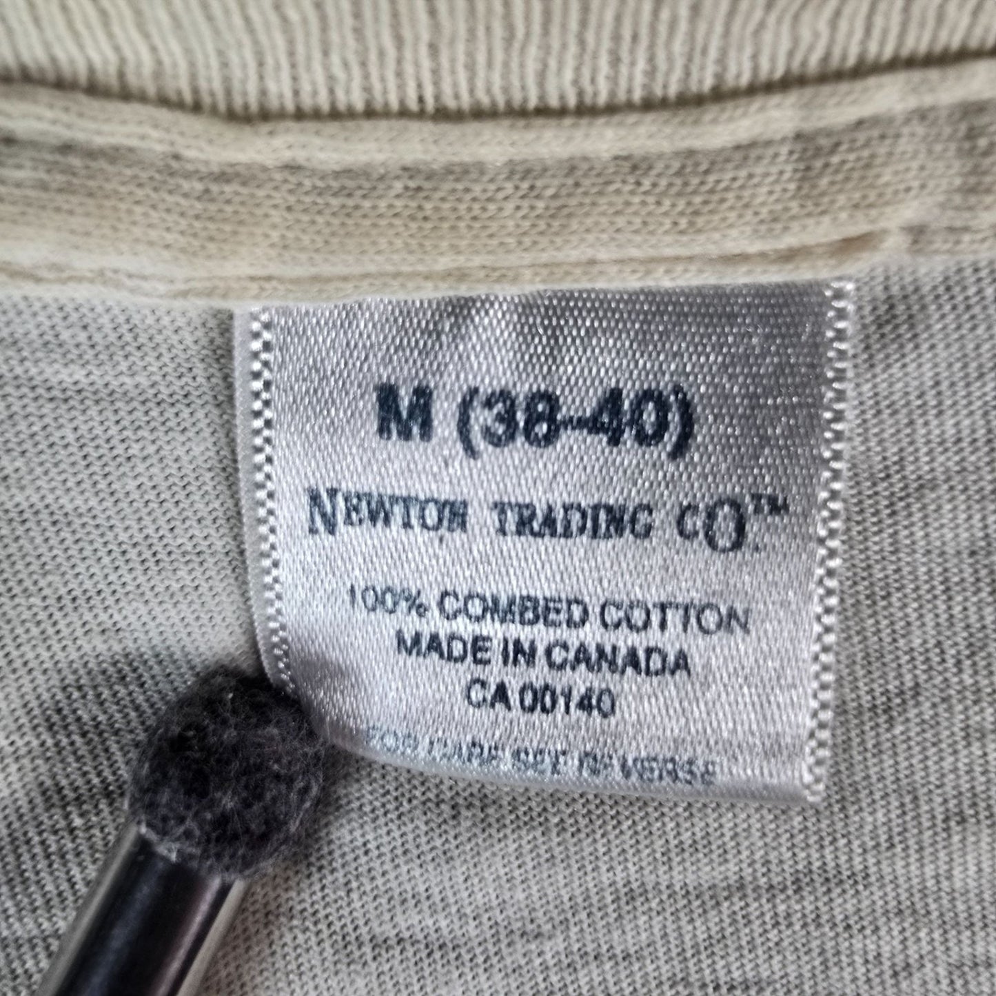 Distressed Vintage 1990s Newton Trading Co. Blank V-Neck Cotton T-Shirt (M)