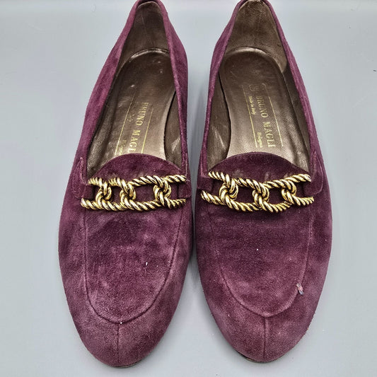 Bruno Magli Made in Italy Women's Purple Suede Gold Tone Chain Loafers (6.5B)