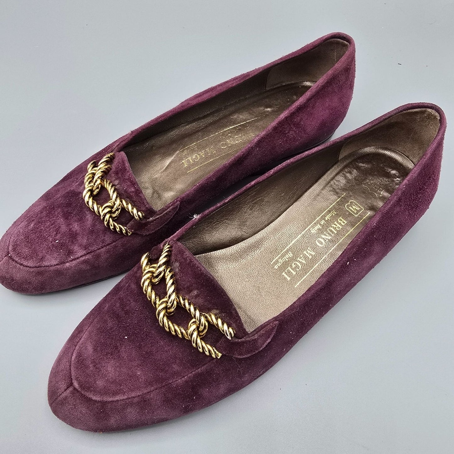 Bruno Magli Made in Italy Women's Purple Suede Gold Tone Chain Loafers (6.5B)