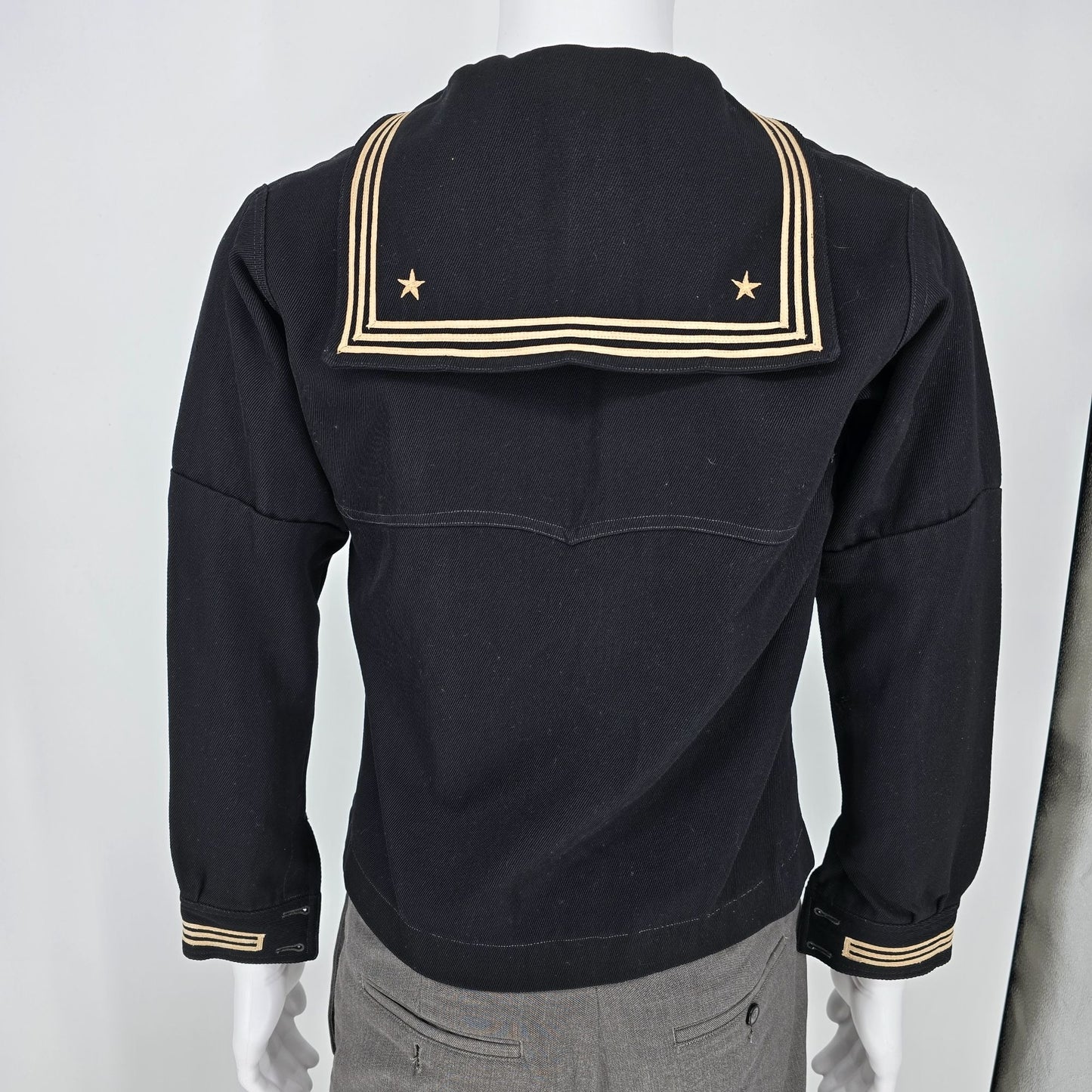 Vintage 1950s US Navy Black Gabardine Wool Crackerjack Liberty Jumper (40/M)