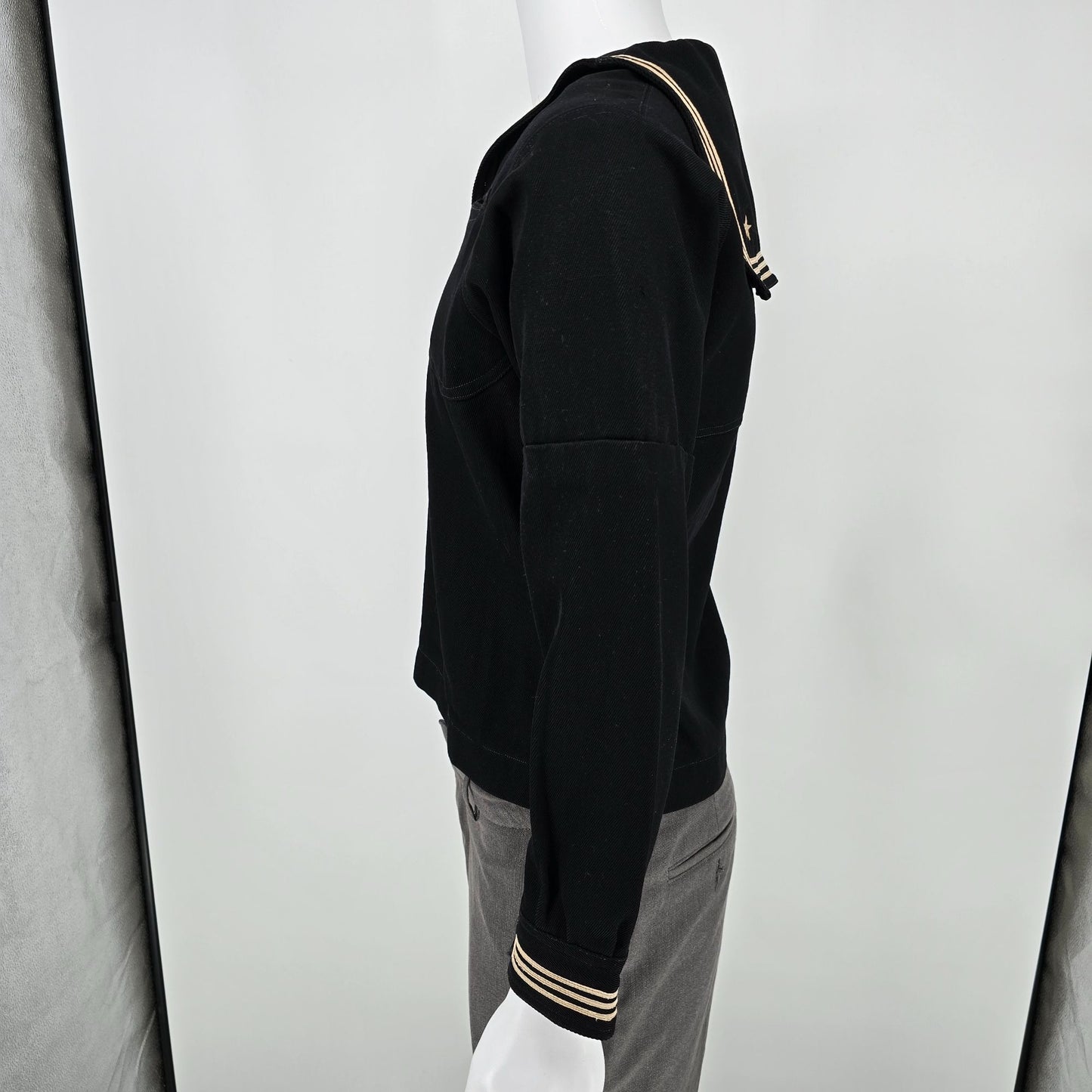 Vintage 1950s US Navy Black Gabardine Wool Crackerjack Liberty Jumper (40/M)