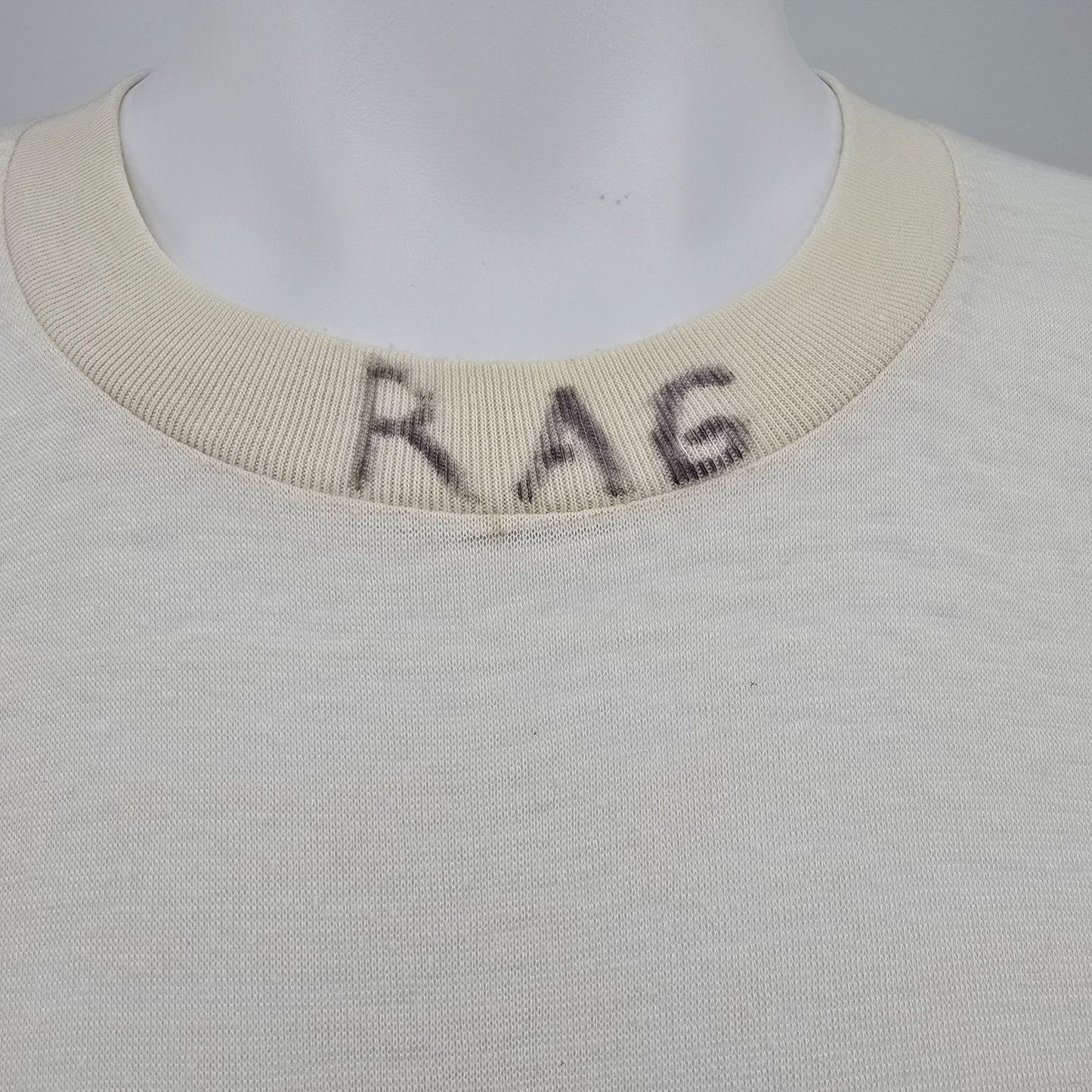 Distressed Vintage 1980s JCPenney Towncraft Blank Undershirt/T-Shirt (M)