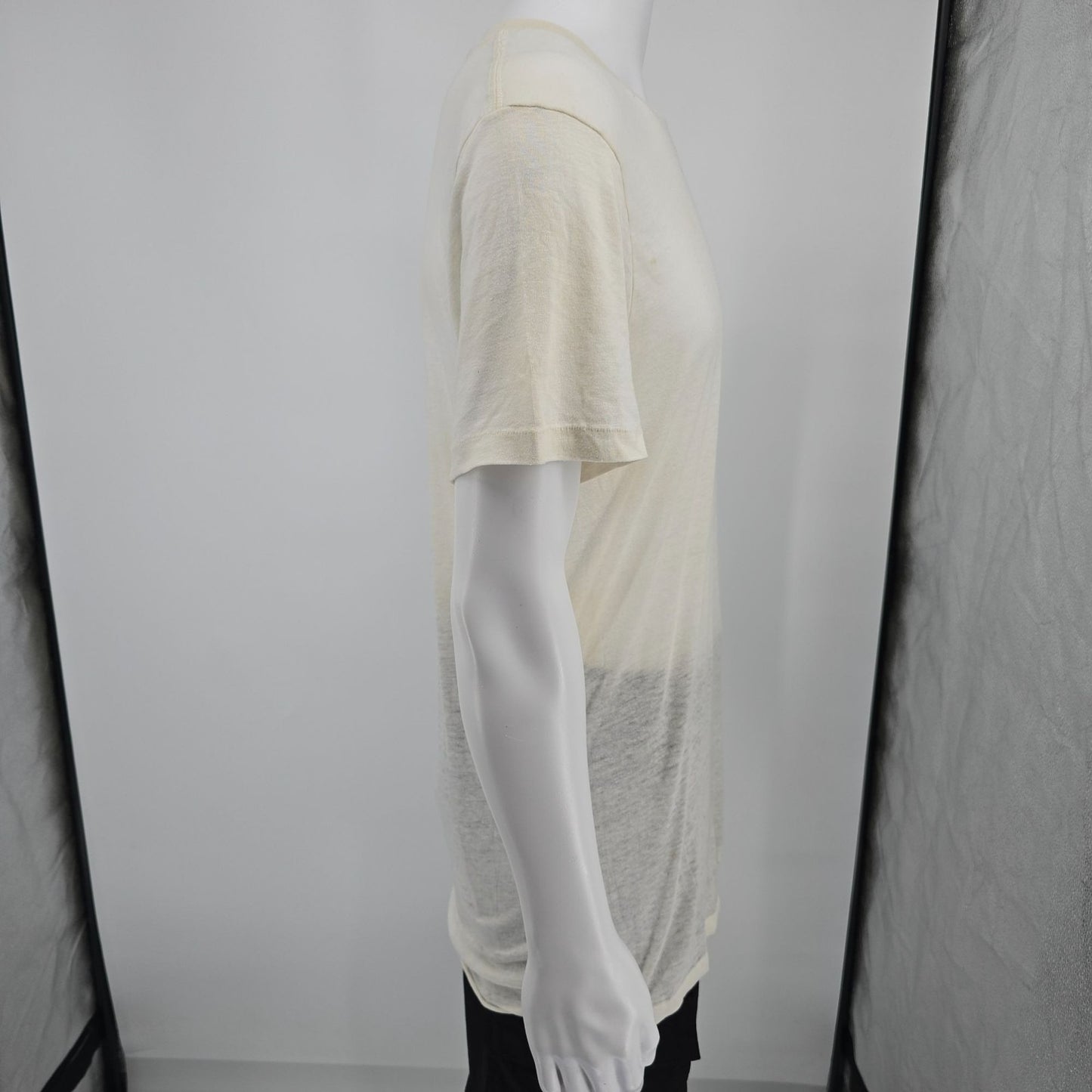Distressed Vintage 1980s JCPenney Towncraft Blank Undershirt/T-Shirt (M)