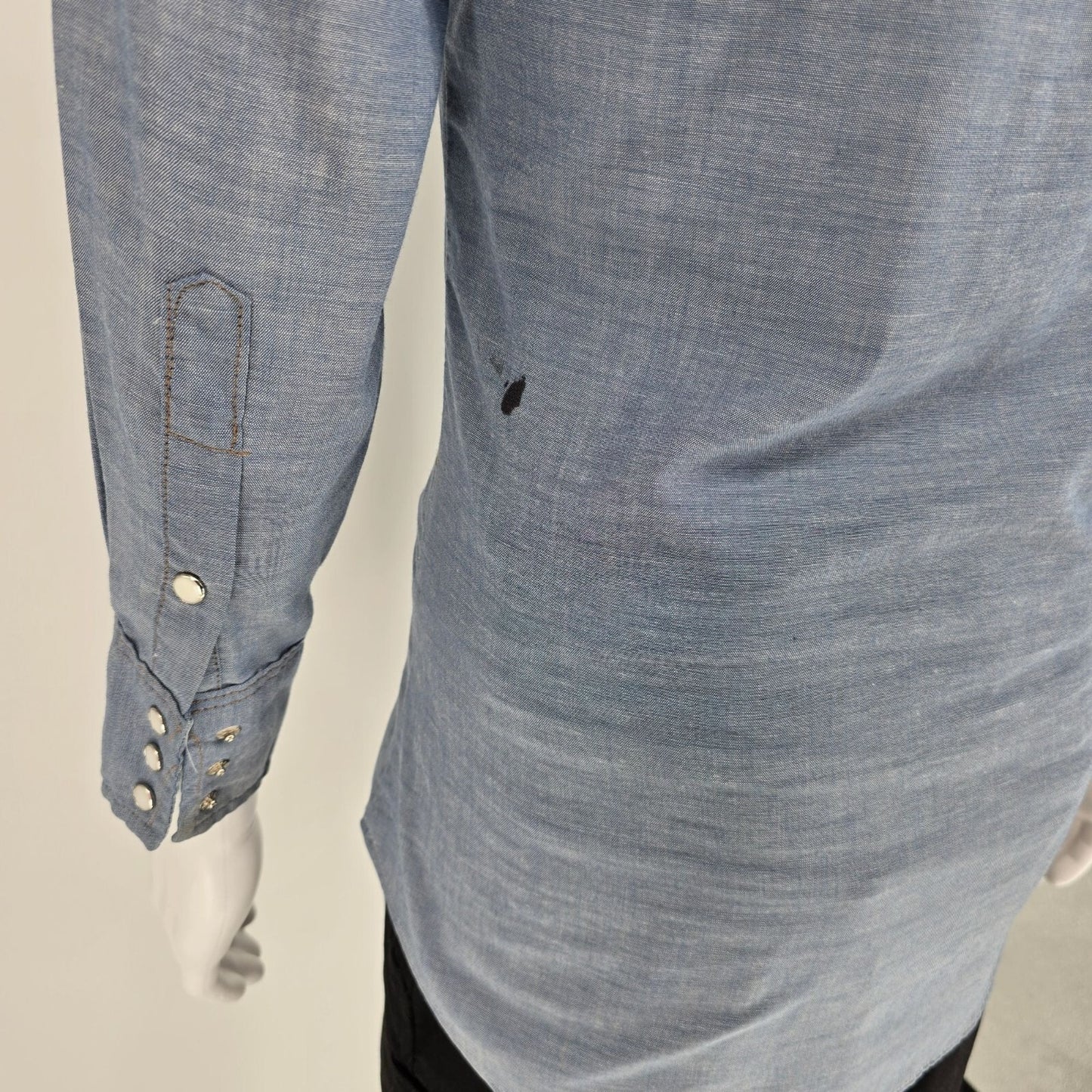 Vintage 1970s Wrangler "Balloon CREW" Pearl Snap Chambray Western Denim Shirt- S