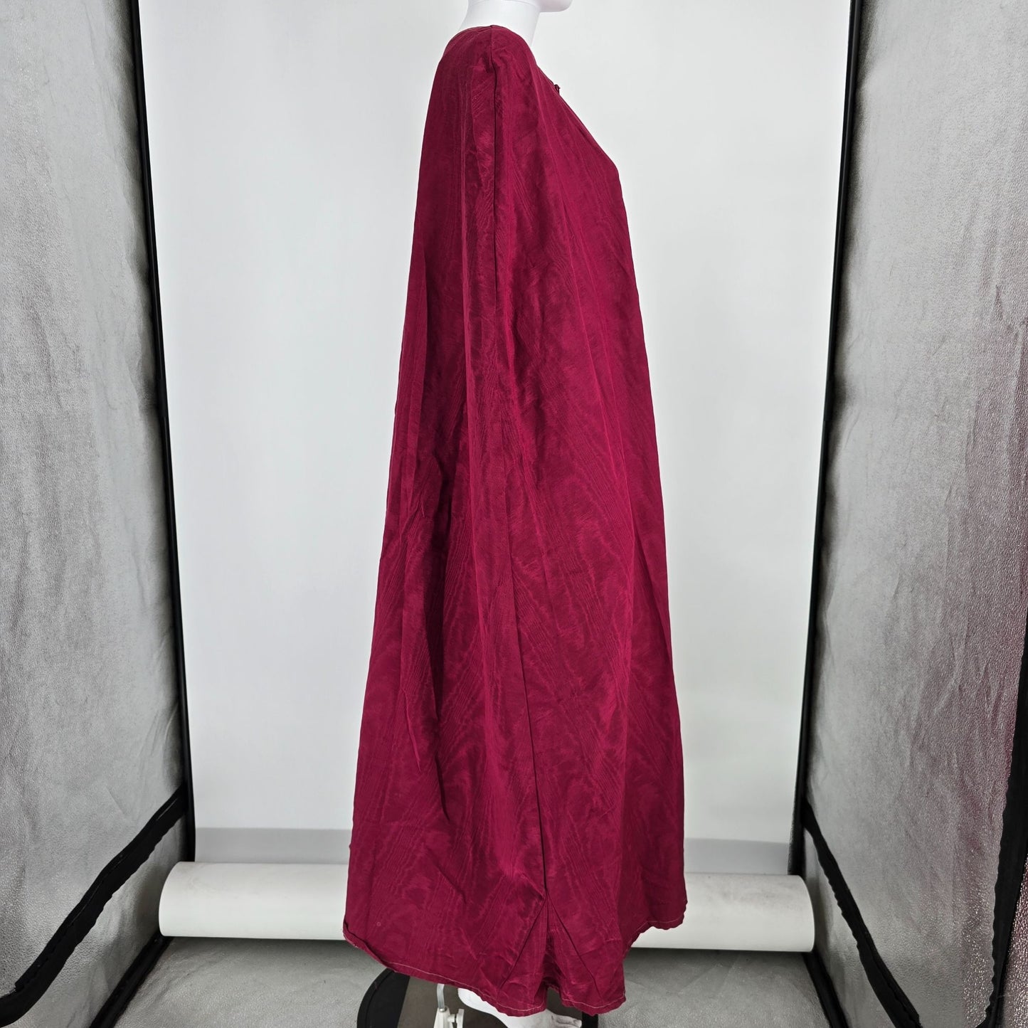 Vintage 1960s Handmade Cranberry Full-Length Moire Faille Cloak (One Size)