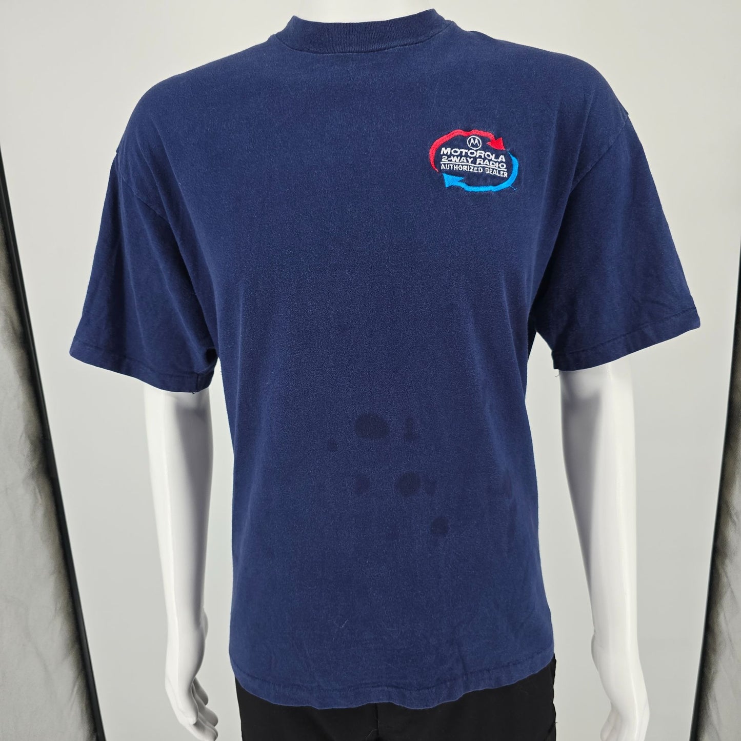 Vintage 1990s Motorola 2-Way Radio Authorized Dealer Embroidered T-Shirt (L/XL)