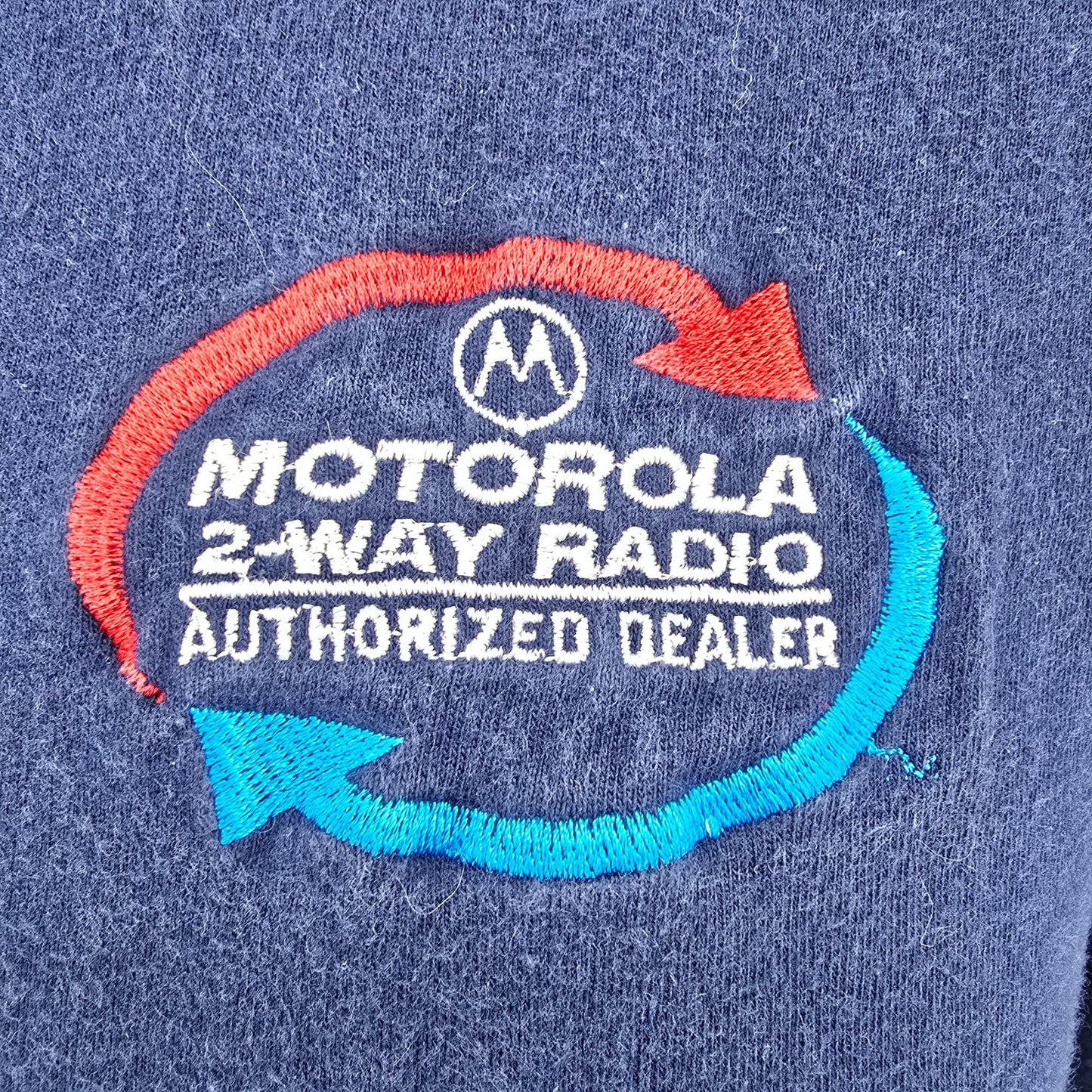Vintage 1990s Motorola 2-Way Radio Authorized Dealer Embroidered T-Shirt (L/XL)