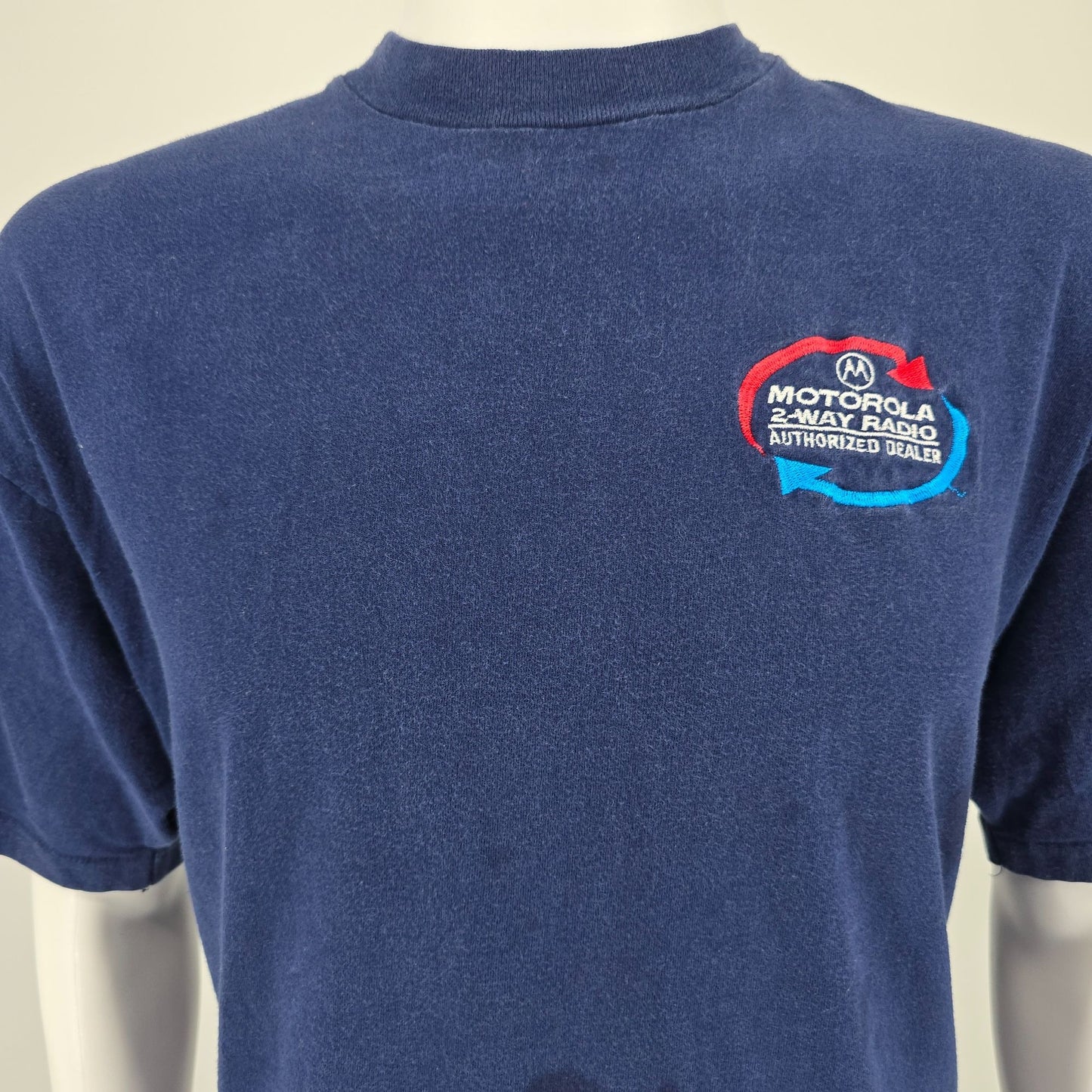 Vintage 1990s Motorola 2-Way Radio Authorized Dealer Embroidered T-Shirt (L/XL)