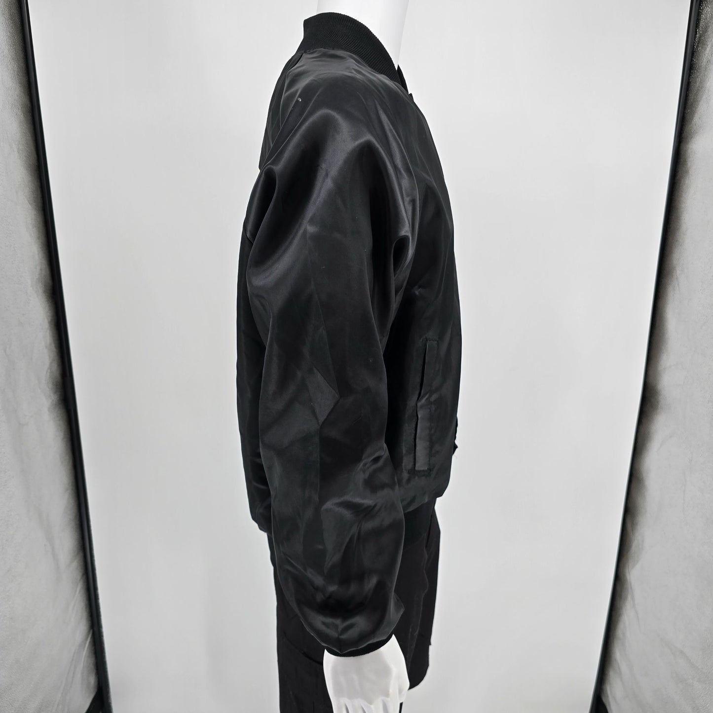 Vintage 1980s Rapco Cable Back Graphic Black Nylon Satin Bomber Jacket (L)