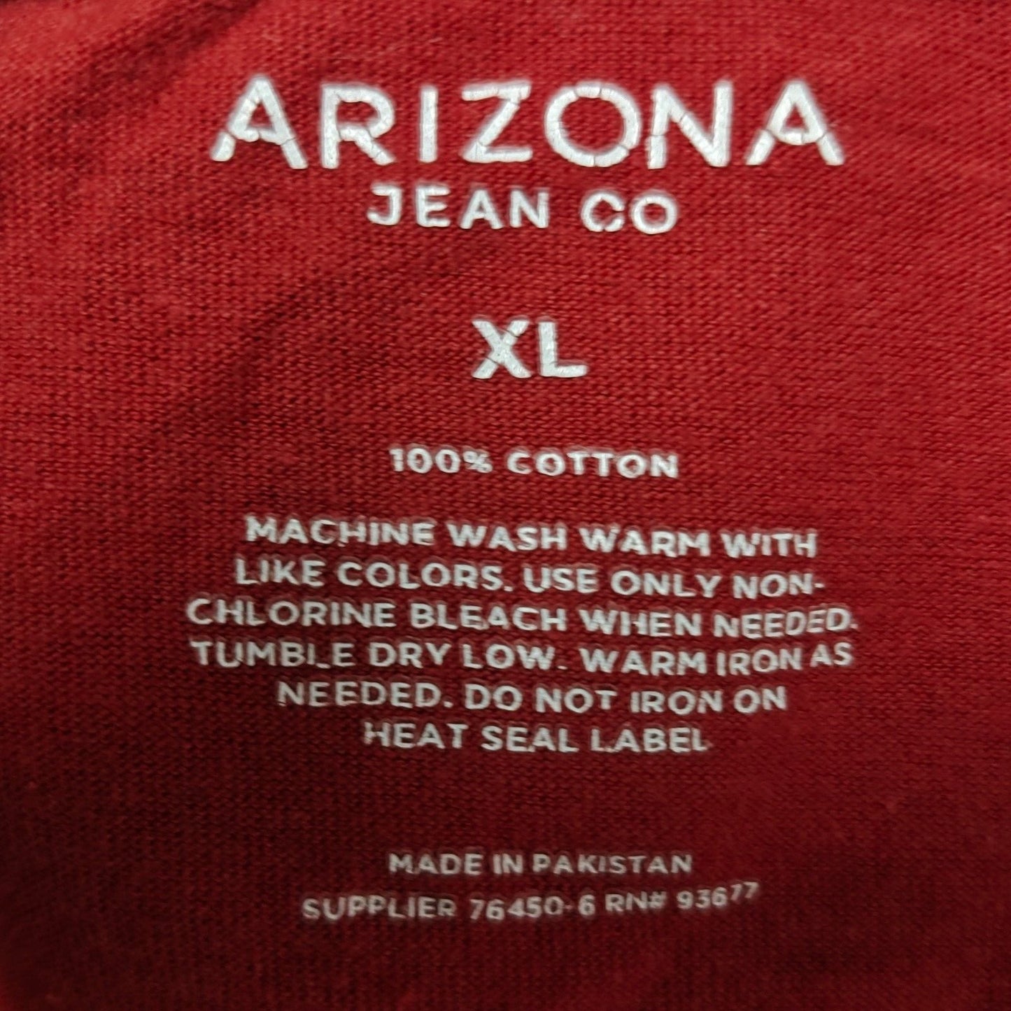 Arizona Jeans Disney Animal Kingdom Mickey Mouse Red Graphic T-Shirt (XL)