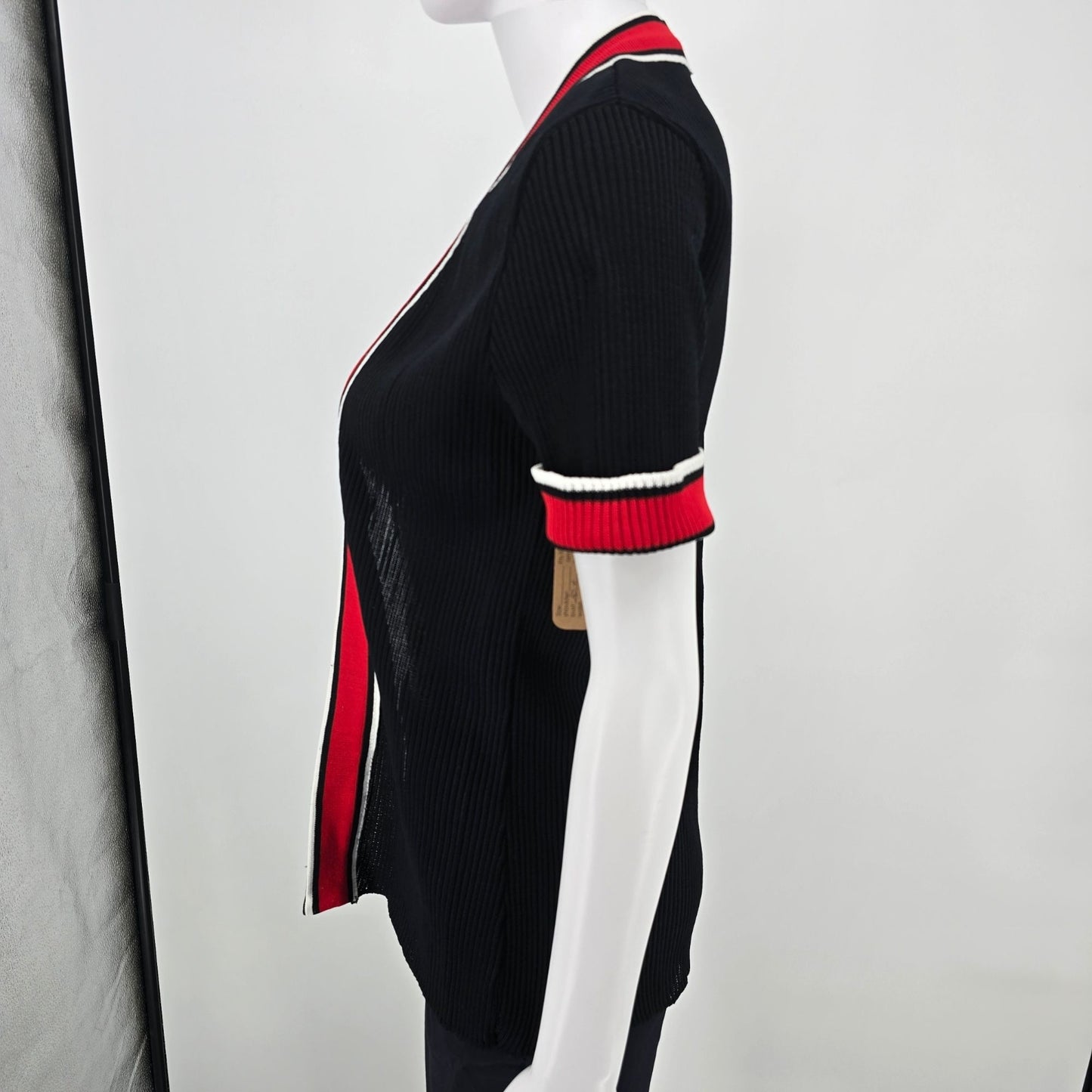 Vintage 1980s Women's Black/Red/White Sporty Ribbed Knit Open Front Cardigan (S)