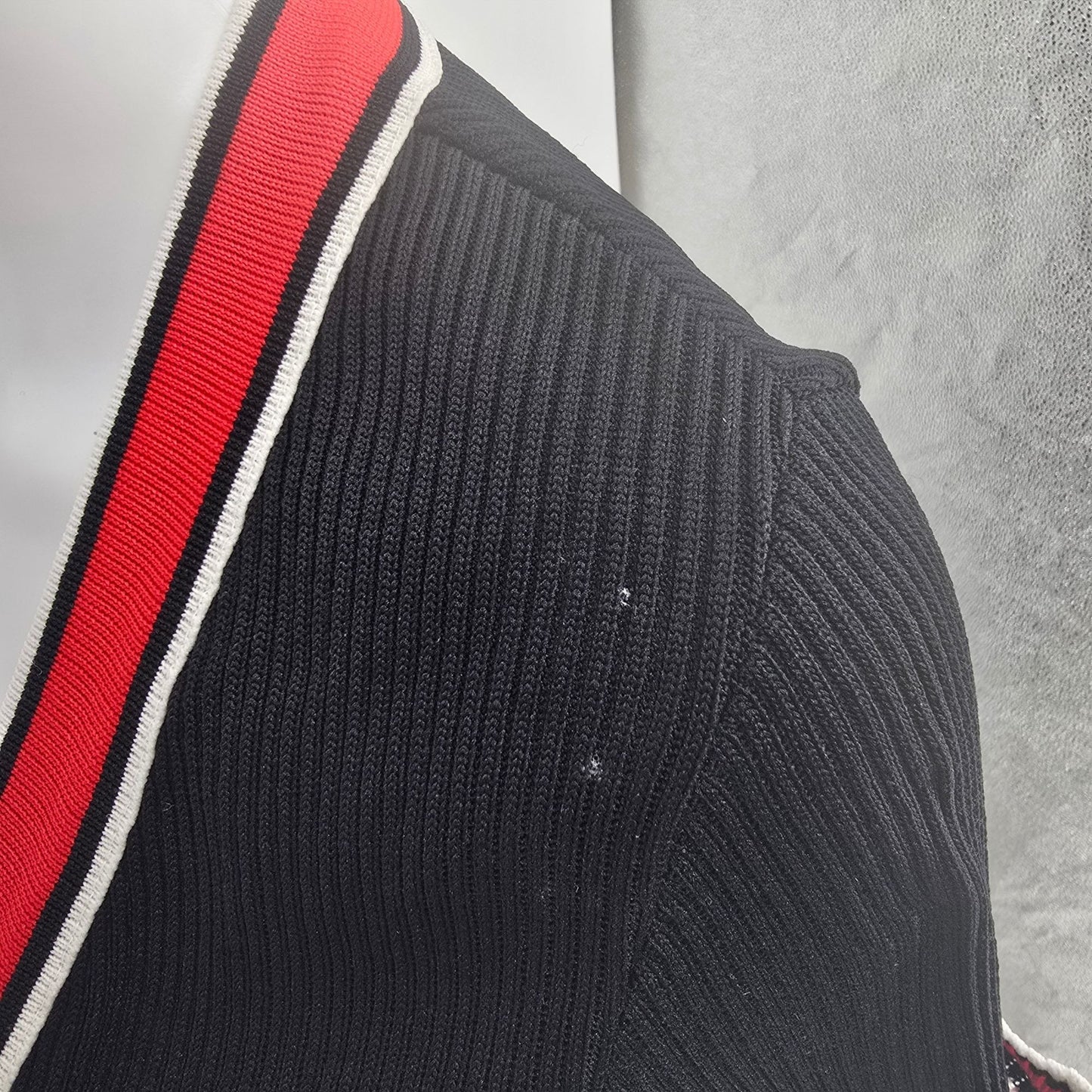 Vintage 1980s Women's Black/Red/White Sporty Ribbed Knit Open Front Cardigan (S)