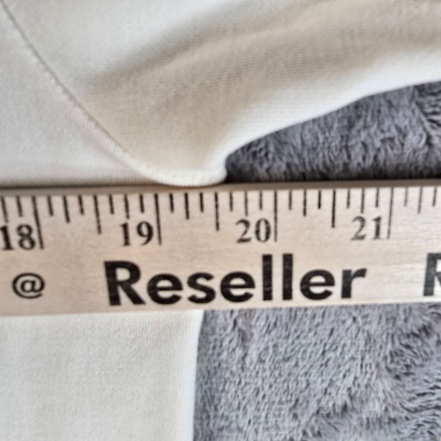 Vintage 1970s FinnTrim Sok Factories Helsinki Finland Ringer Knit T-Shirt (M)