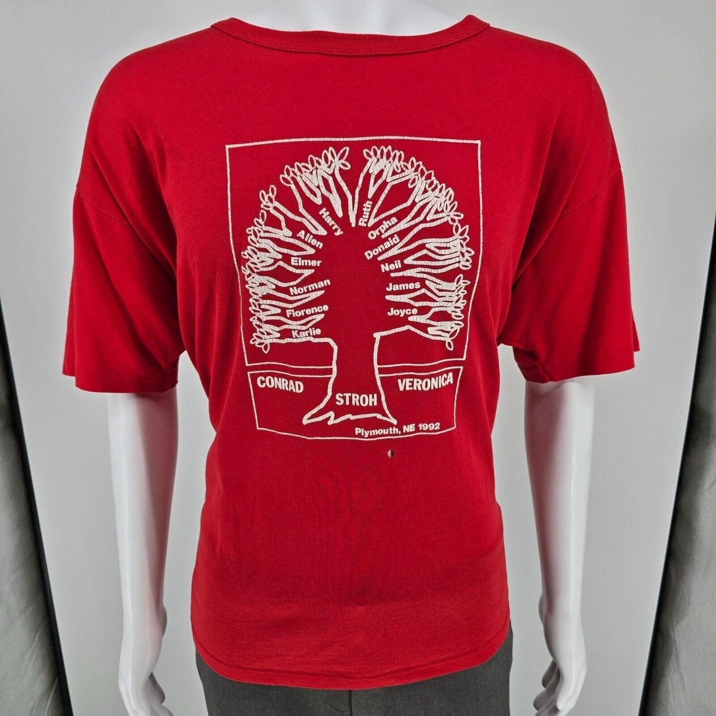 Vintage 1992 Stroh Family Reunion Plymouth, NE Red Family Tree T-Shirt (XXL)