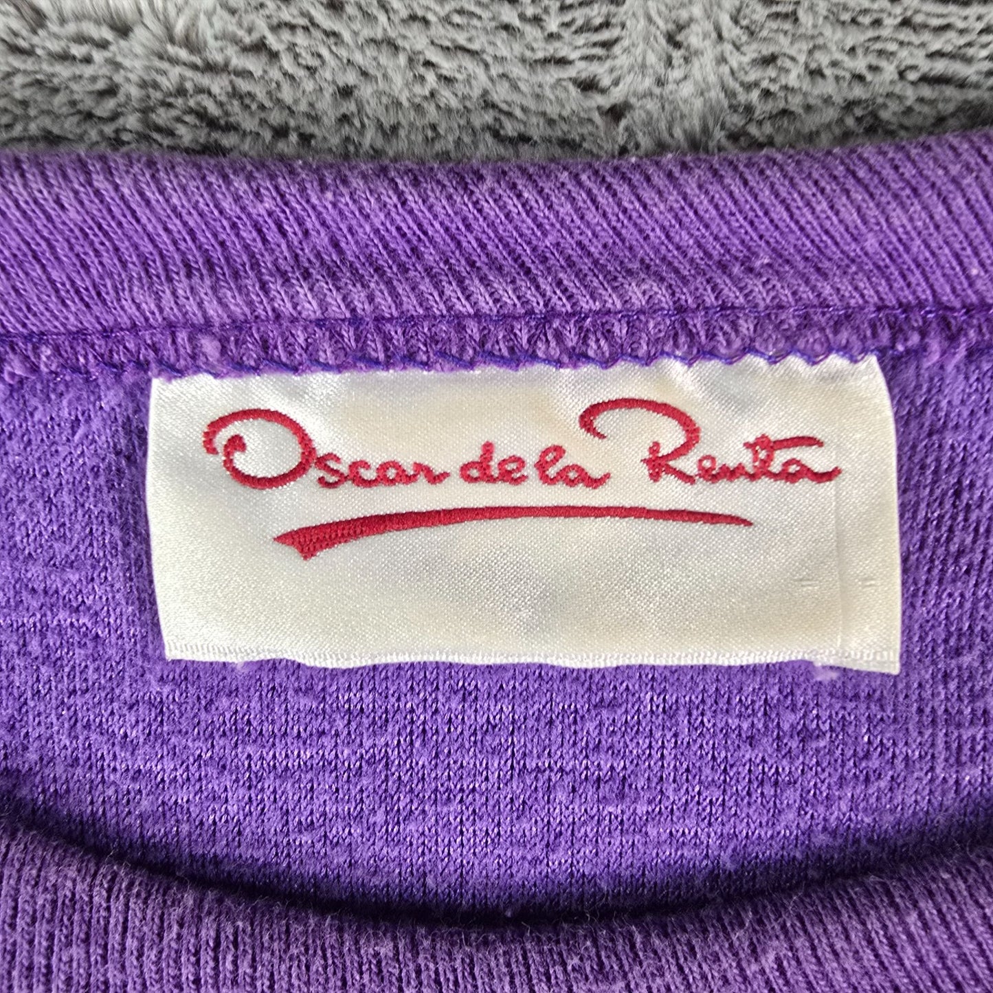 Vintage 1980s Oscar De La Renta Purple Velour Sweatshirt (Women's XL) *Flaws