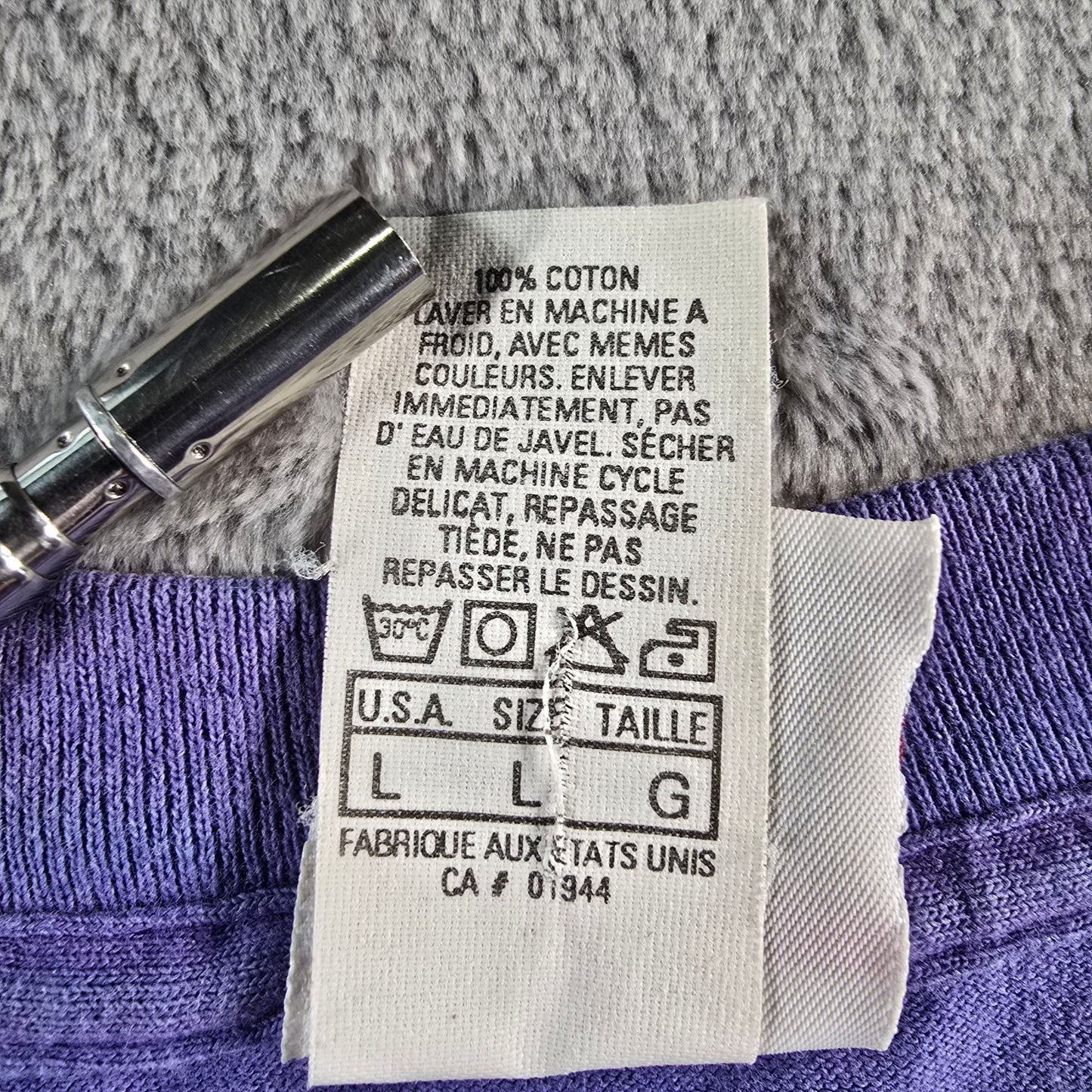 Vintage Early 1990s Nike Swoosh Purple Abstract Geometric Graphic T-Shirt (L)
