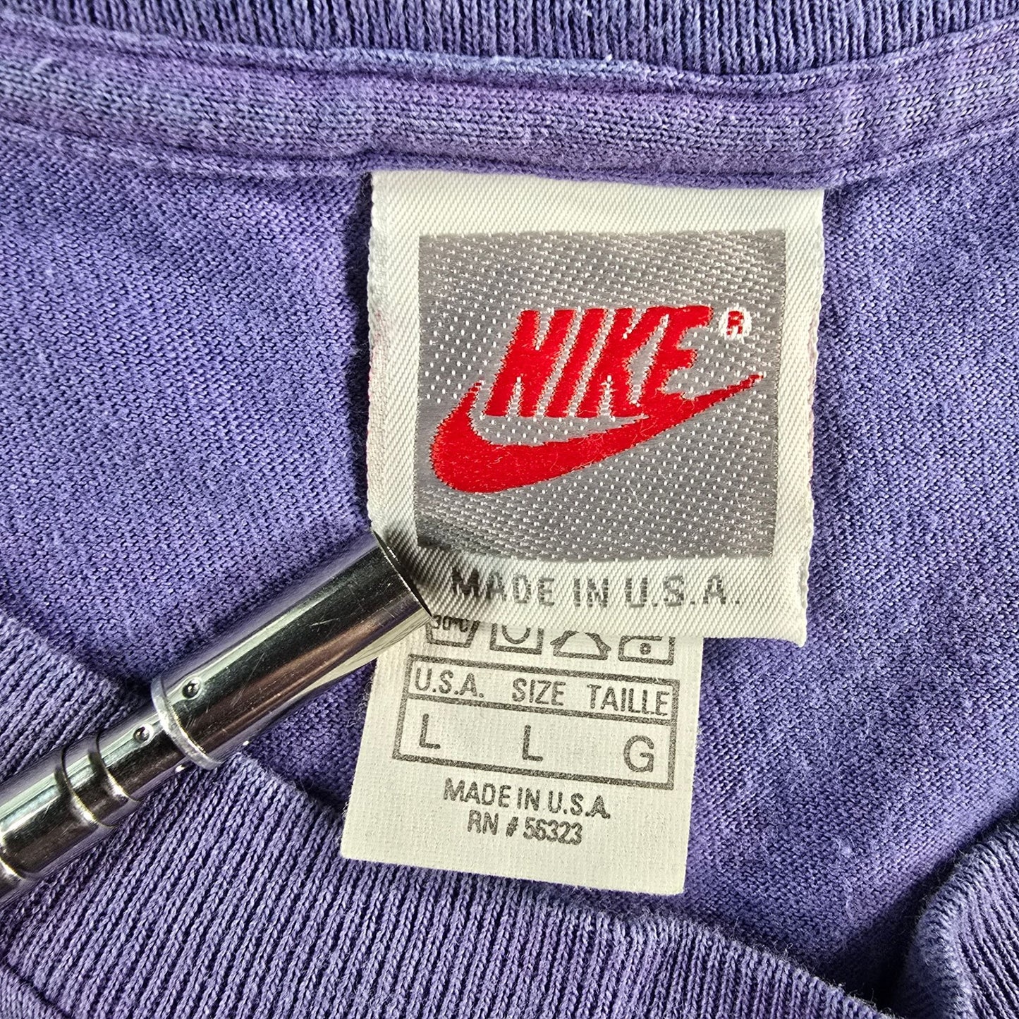 Vintage Early 1990s Nike Swoosh Purple Abstract Geometric Graphic T-Shirt (L)