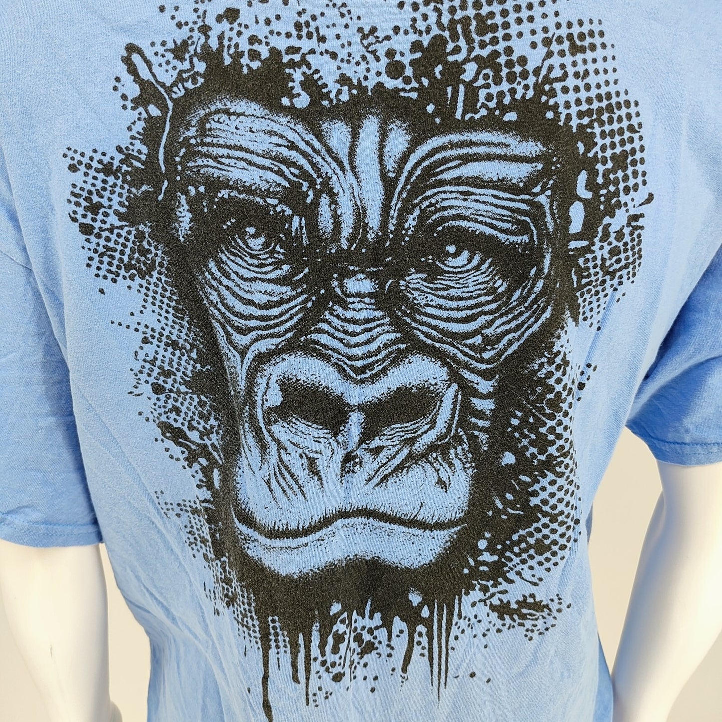 Gildan Heavy Cotton Gorilla Face Front and Back T-Shirt (2XL) *FLAW*
