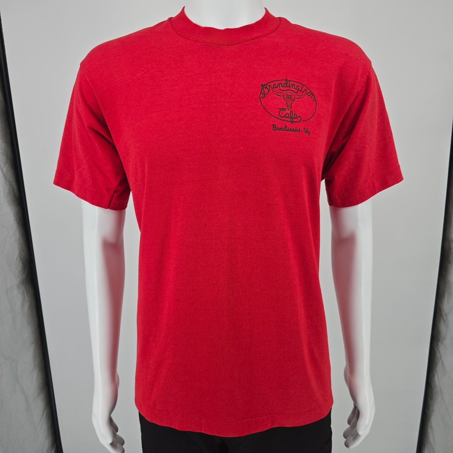 Vintage 1990s Branding Iron Cafe Bondurant Wyoming Julie Hagen Art T-Shirt (M/L)