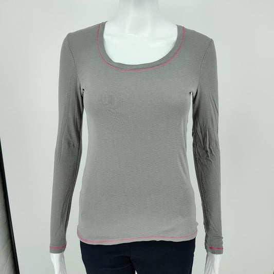Old Navy 2012 Womens Long Sleeve Gray Cotton Top W/ Pink Stitching (S) *Flawed*