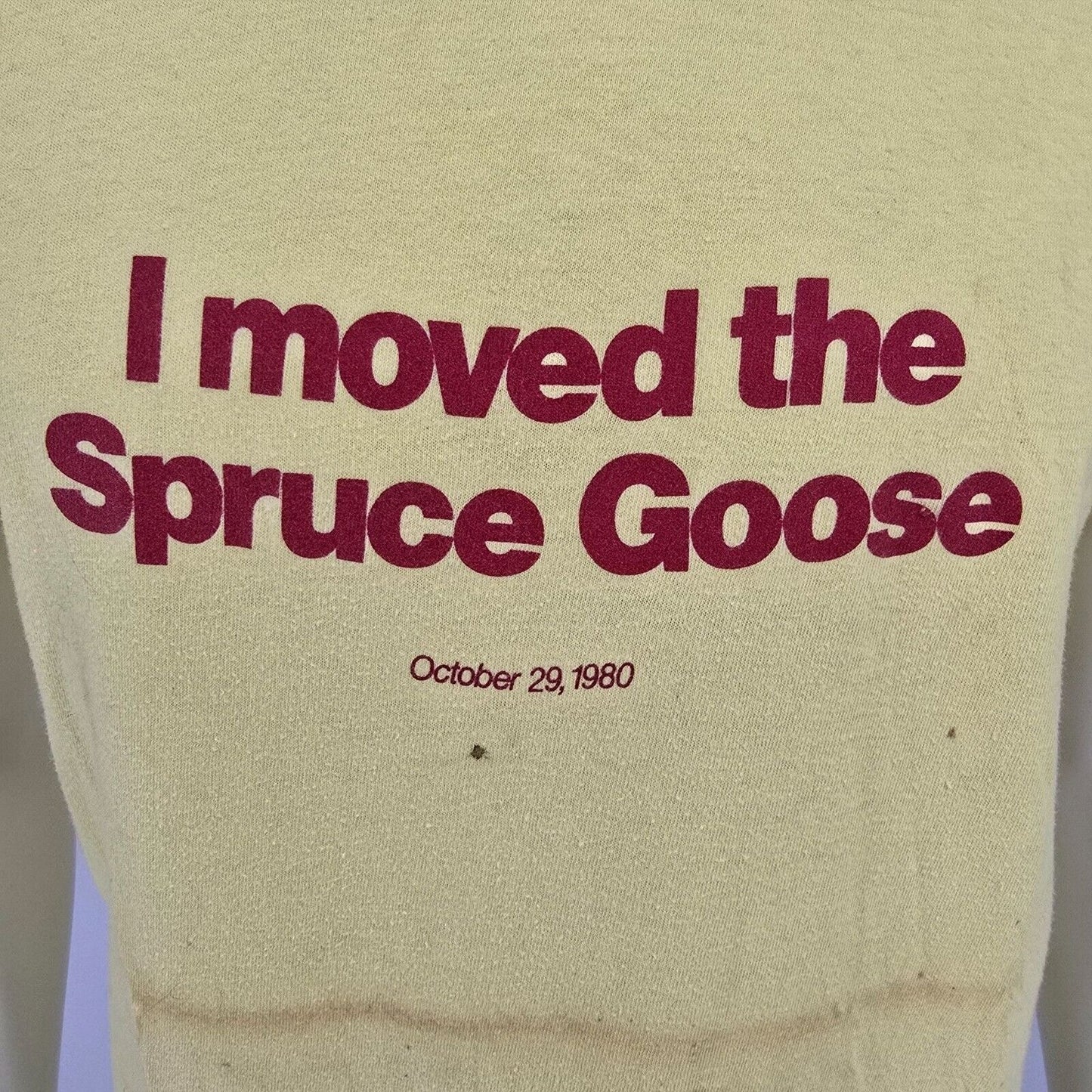 VERY RARE Vintage 1980 "I Moved the Spruce Goose" Yellow Graphic T-Shirt (M)