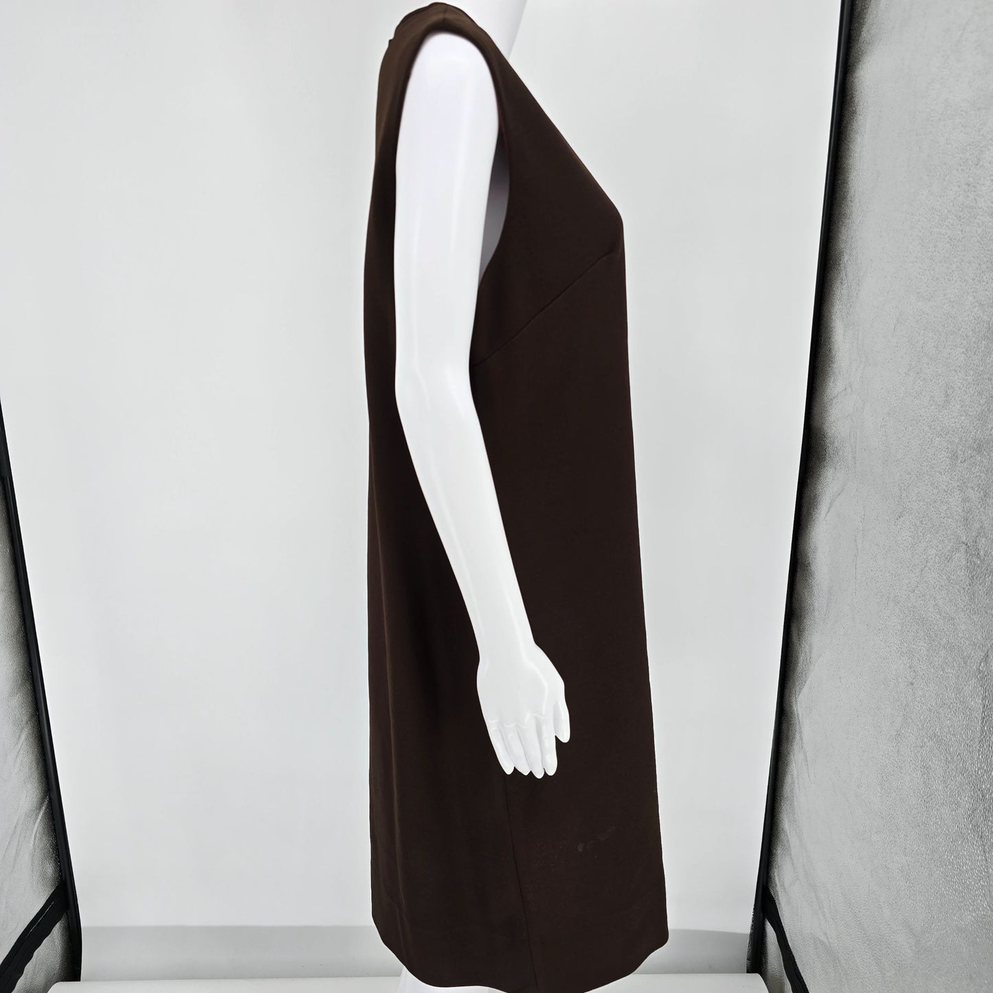 Vintage 1960s Georgia Griffin Fashions Brown Sleeveless Shift Dress (L)