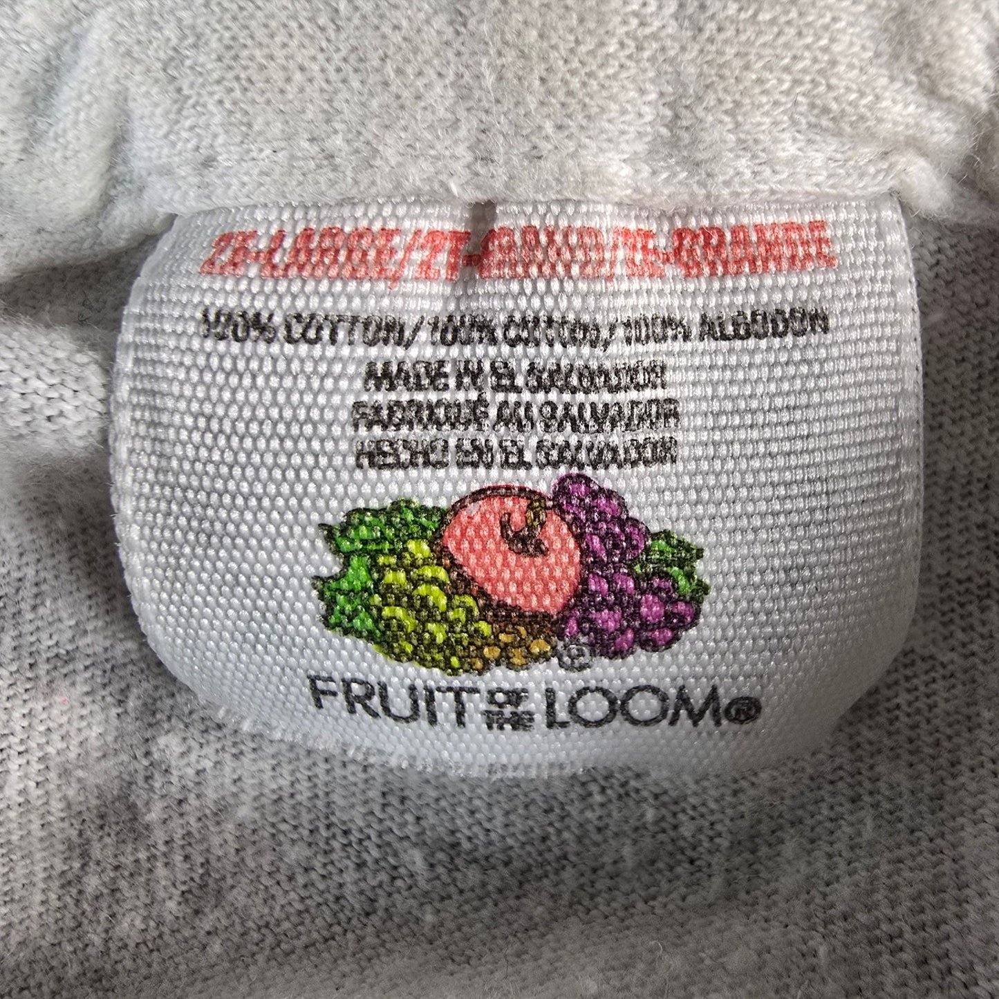 Vintage 2000s Distressed Fruit of the Loom Blank White V-Neck T-Shirt (2XL)