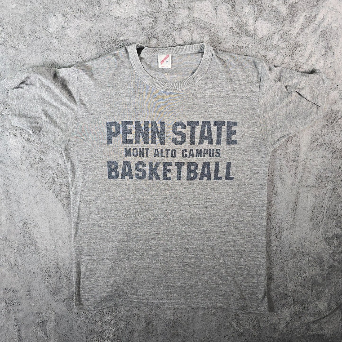 Vintage 1980s Penn State Mont Alto Campus Basketball Tri-blend T-Shirt (M/L)