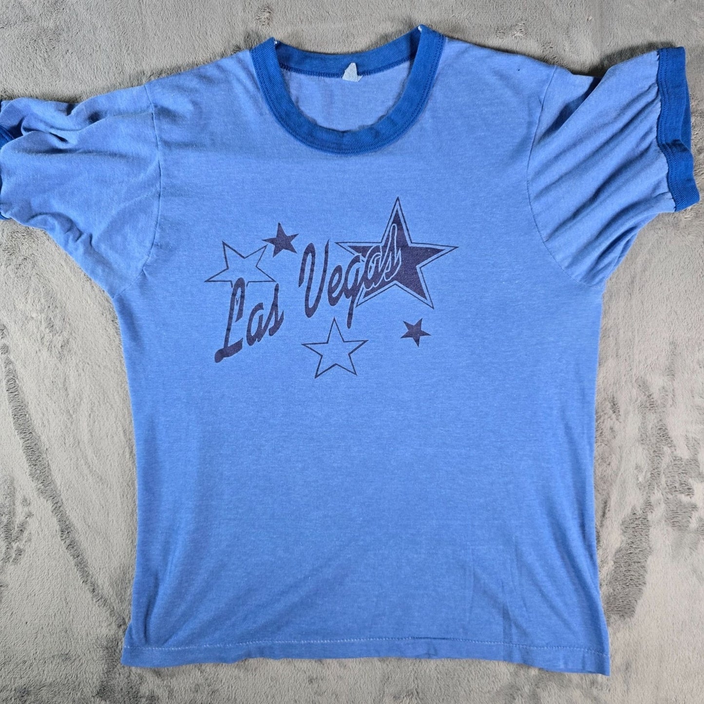 Vintage 1980s Screen Stars Las Vegas Star Graphic Thin Blue Ringer T-Shirt (M)