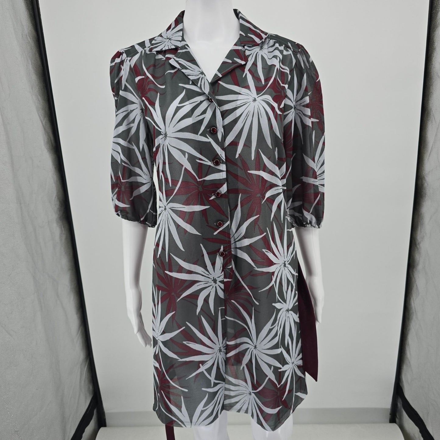 Vintage 1970s Sherri Lynn Tropical Floral Print Semi-Sheer Popover Dress (M/L)