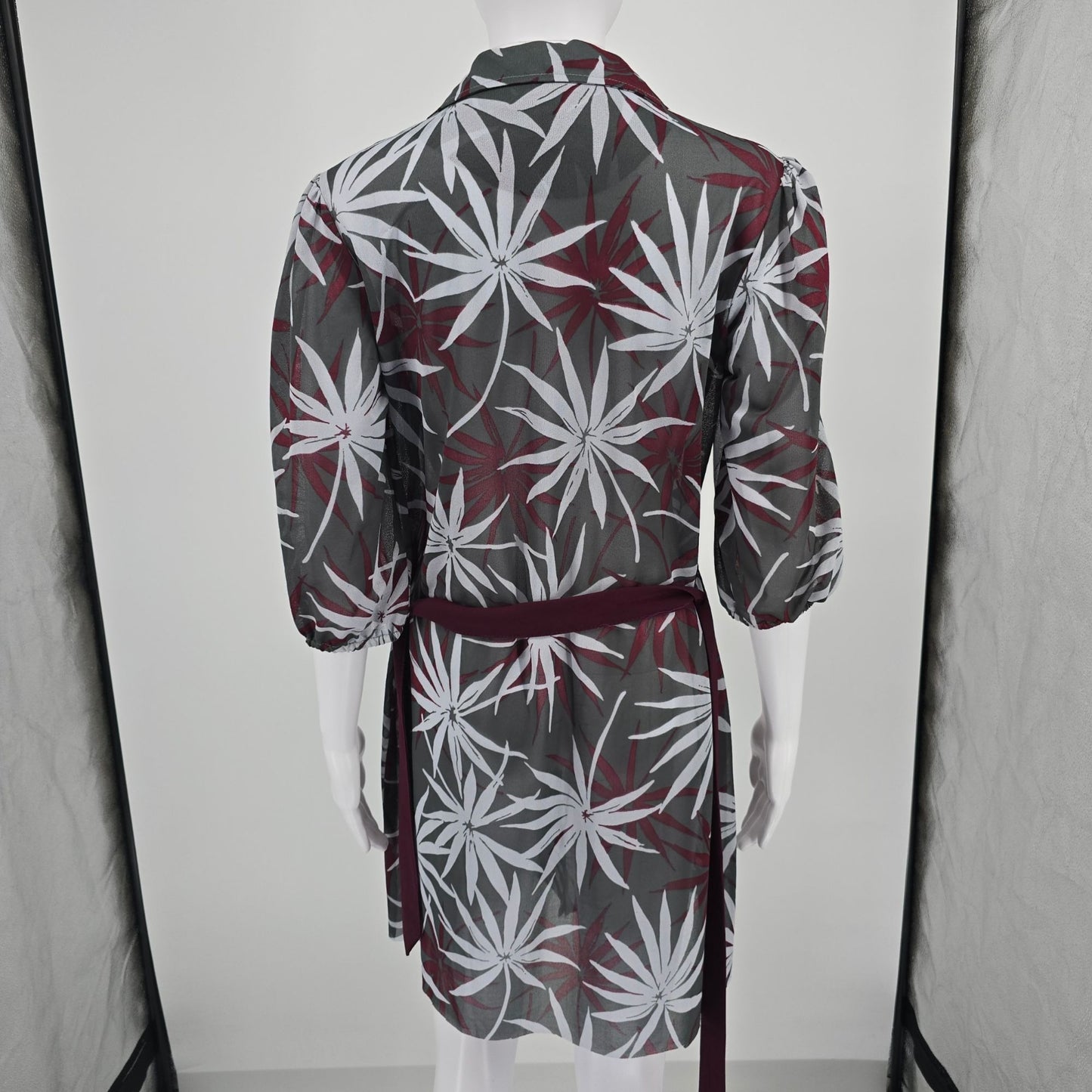 Vintage 1970s Sherri Lynn Tropical Floral Print Semi-Sheer Popover Dress (M/L)