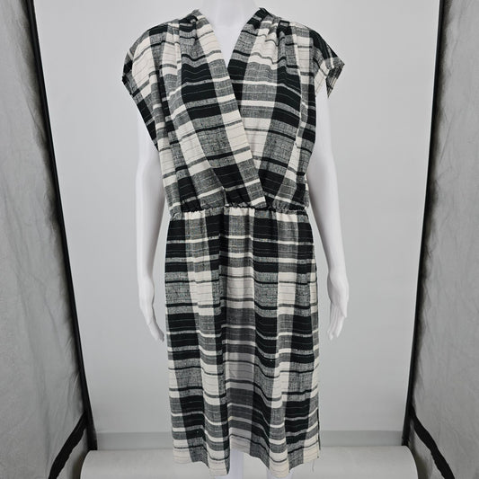 Vintage 1980s J.M II New York Black/Ivory Windowpane Plaid Midi Day Dress (L)